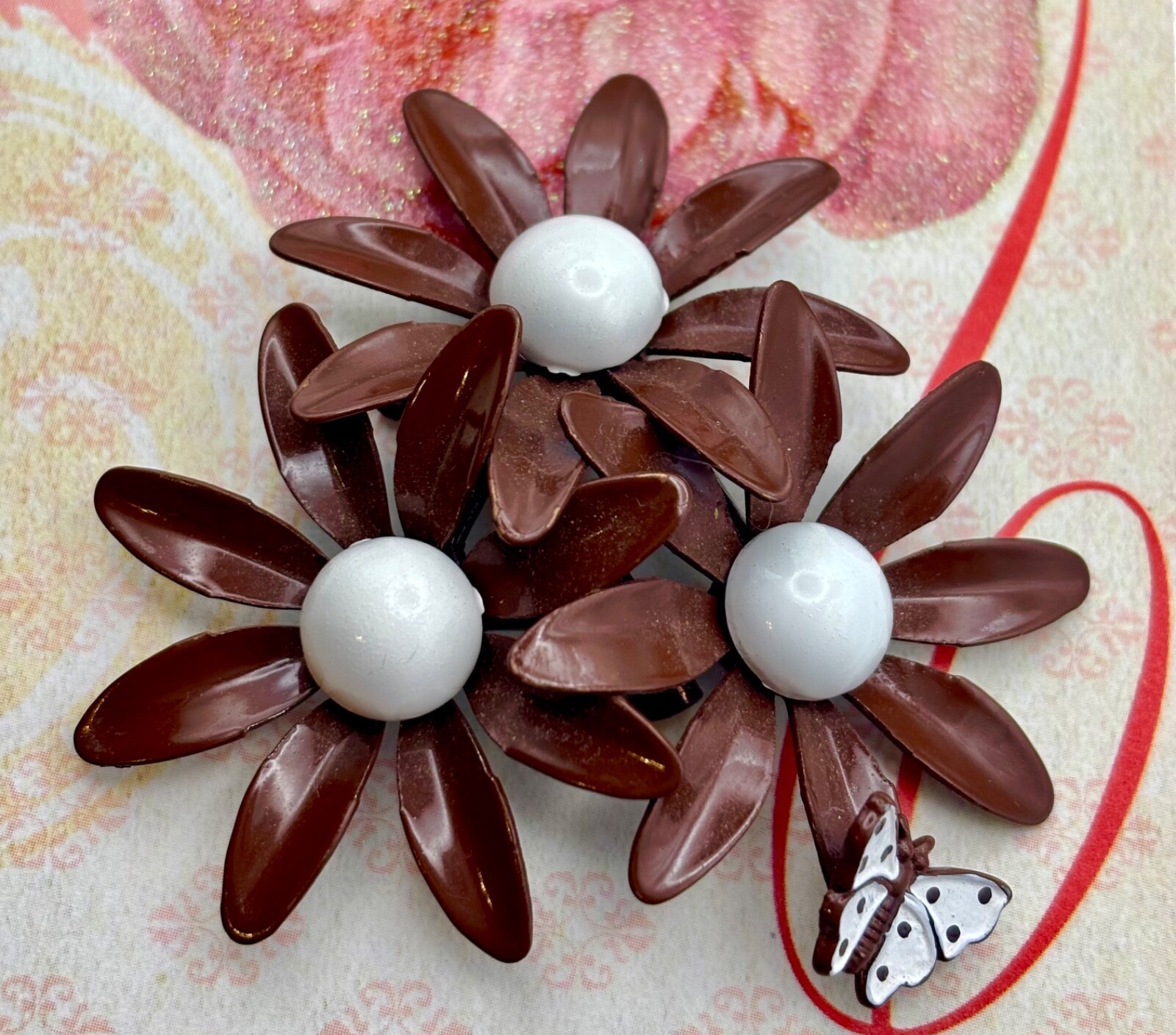 Vintage Flower Brooch,PIN, Triple Bloom, 1970s Autumn Brown,White,EXCELLENT🍁