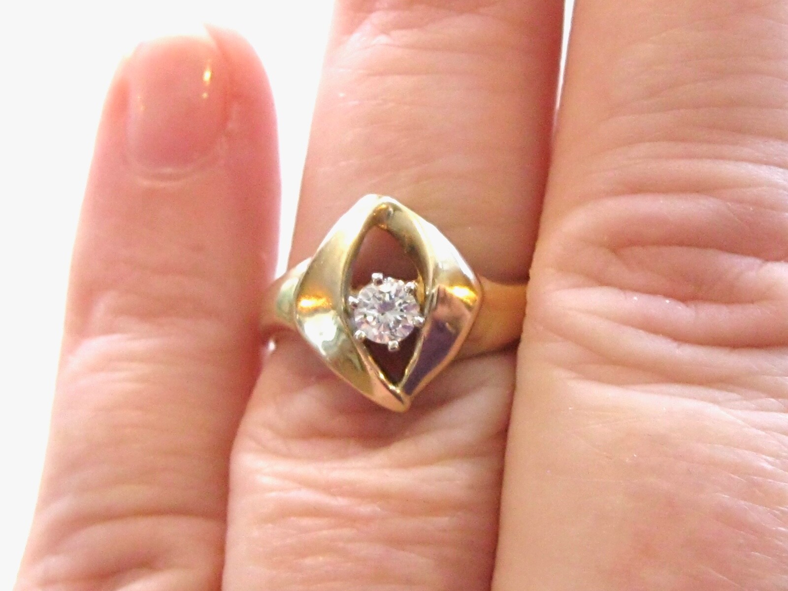 VINTAGE MOD RETRO DIAMOND ENGAGEMENT PROMISE EVERY DAY RING 14K YELLOW GOLD RING