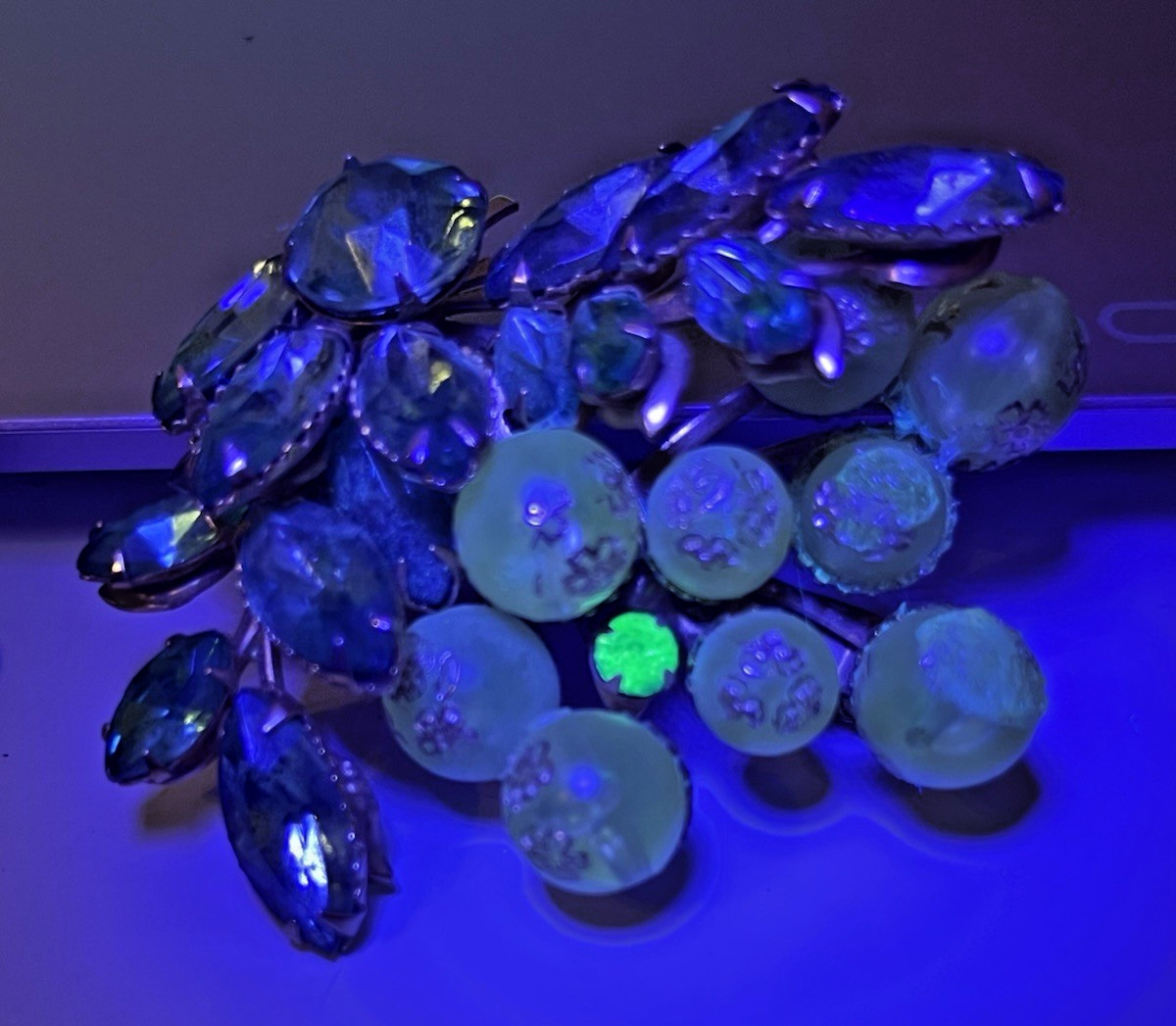 Vintage Green Grapes Goldtone Brooch with Uranium Stone