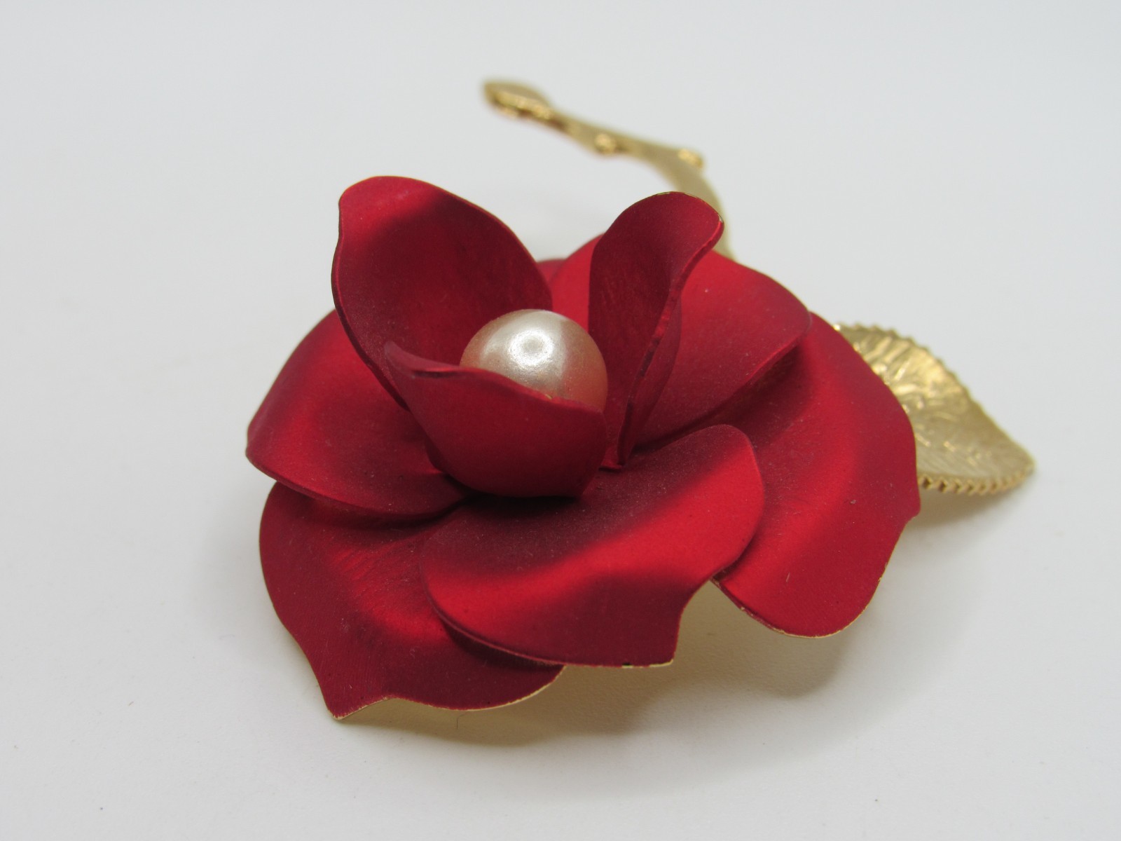 Vtg Red Satin Poppy Flower Pin Brooch Large Layered 3D Flower Power 2 3/4″