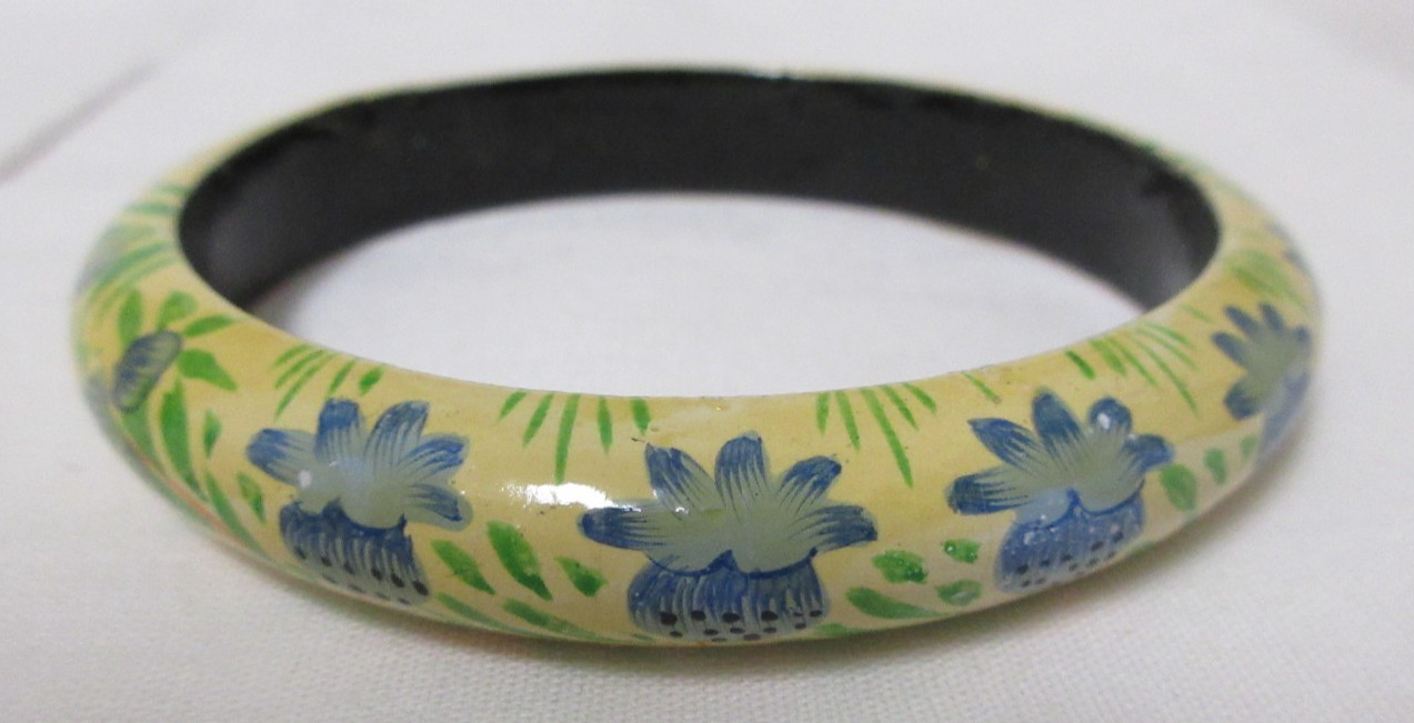 Vintage 1/2 Inch Wide Multicolored Bangle Bracelet 8″