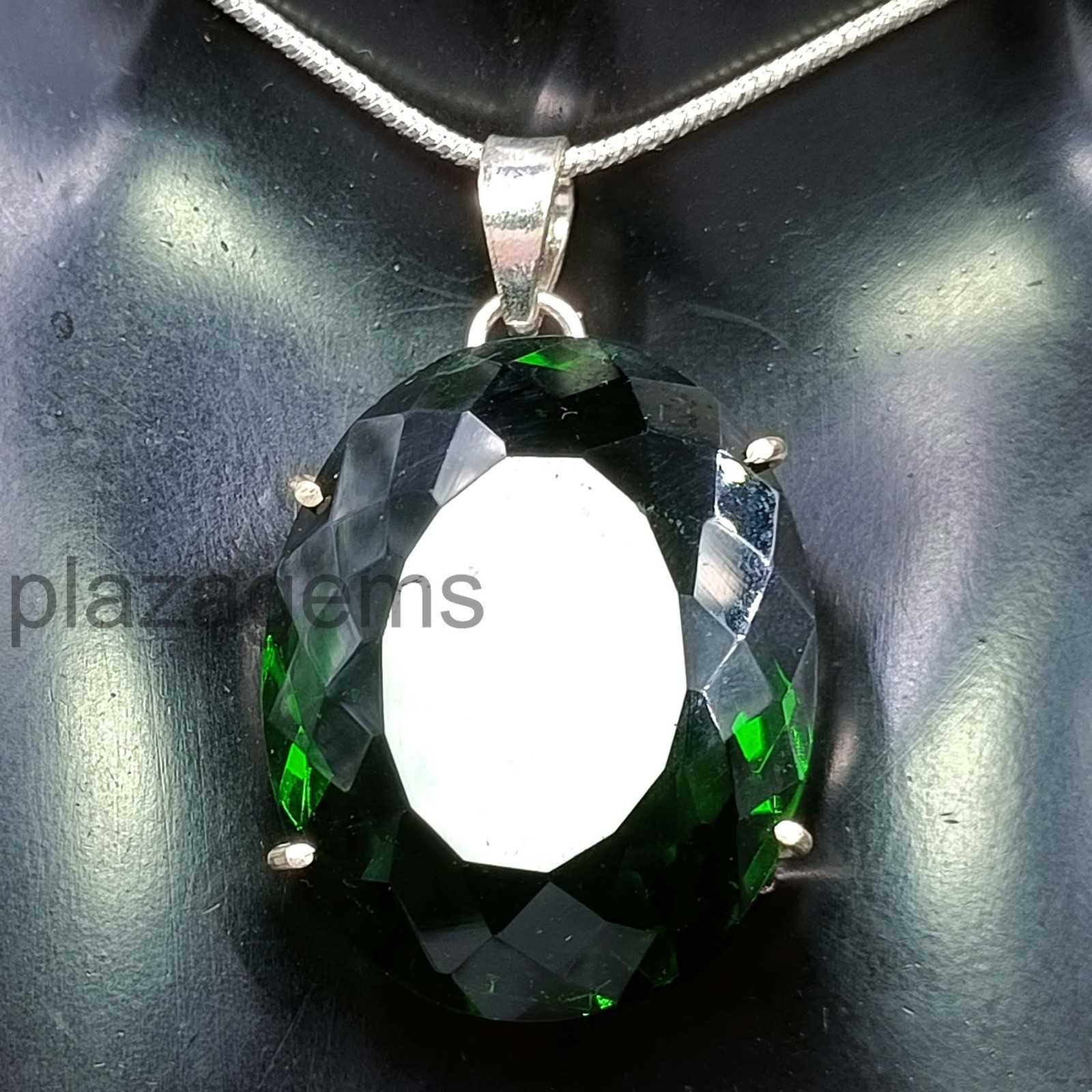 101.35 CT Natural Green Emerald Pendant Oval Gems 925 Sterling Silvet Chain 5ARU