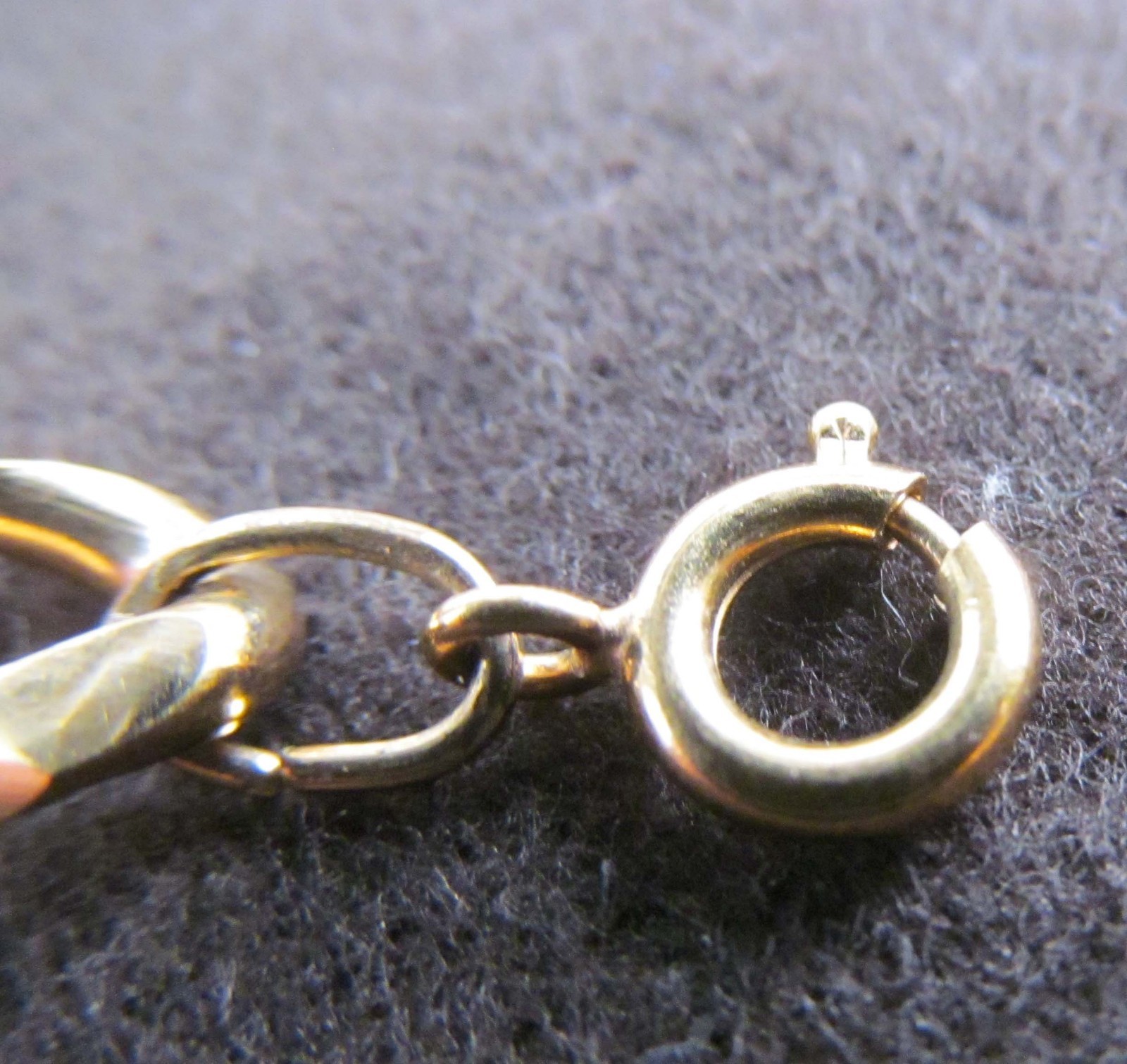 EHI MARKED “22KGF” FLAT CURB LINK BRACELET MARKED “KK” KARAT KLAD? & “N” NIPPON?