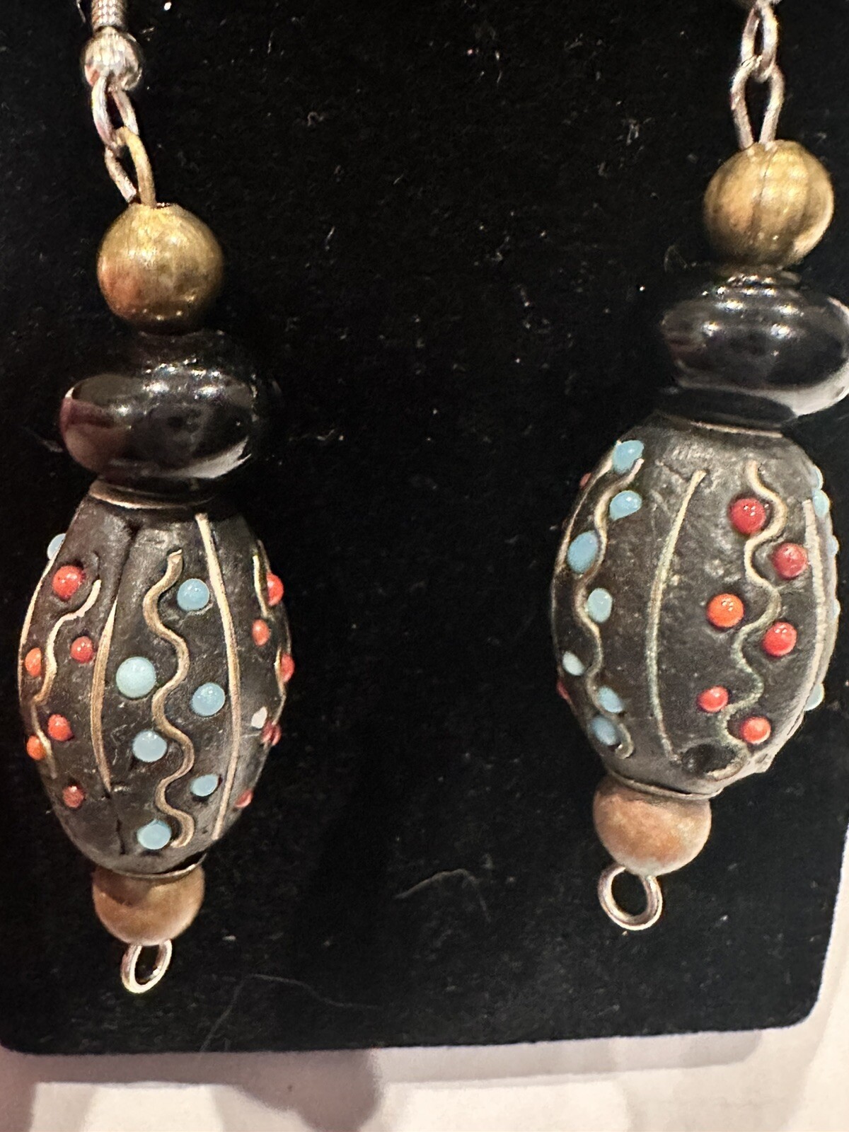 VINTAGE KASHMIRI DANGLE & GREEN LUCITE EGG OVAL FRENCH WIRE EARRINGS LOT 2 PAIR