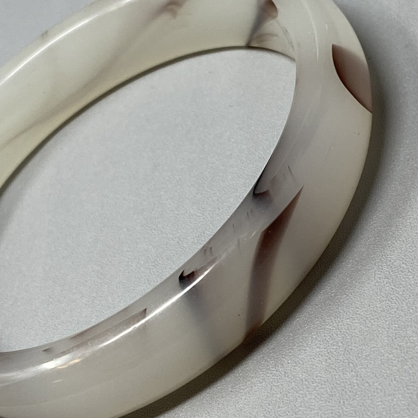 Vintage Bangle Bracelet Cloudy White Brown Fused Glass Abstract Boho Large 7.5″