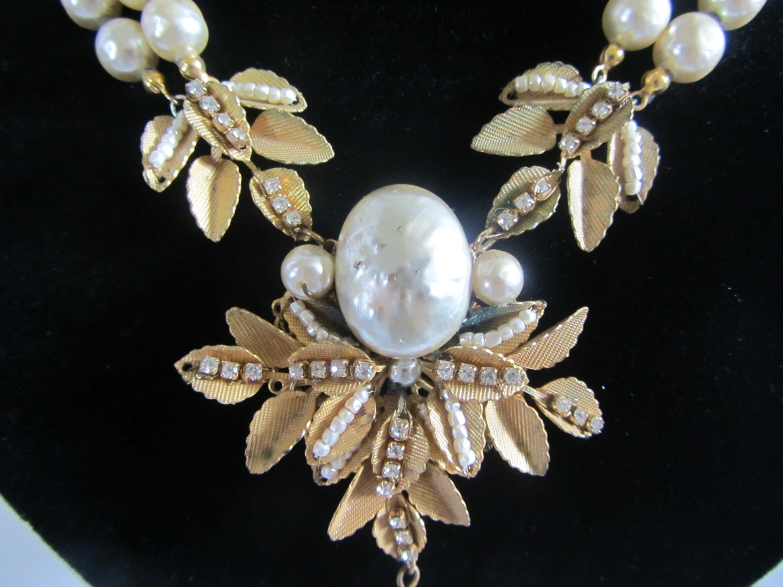 Vintage Signed Miriam Haskell Double Strand Pearl Necklace with Ornate Leaf Pend