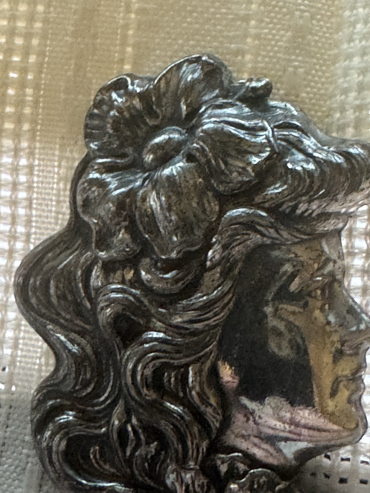 Vintage Art Nouveau Silver Tone Metal Lady Portrait Brooch Unmarked