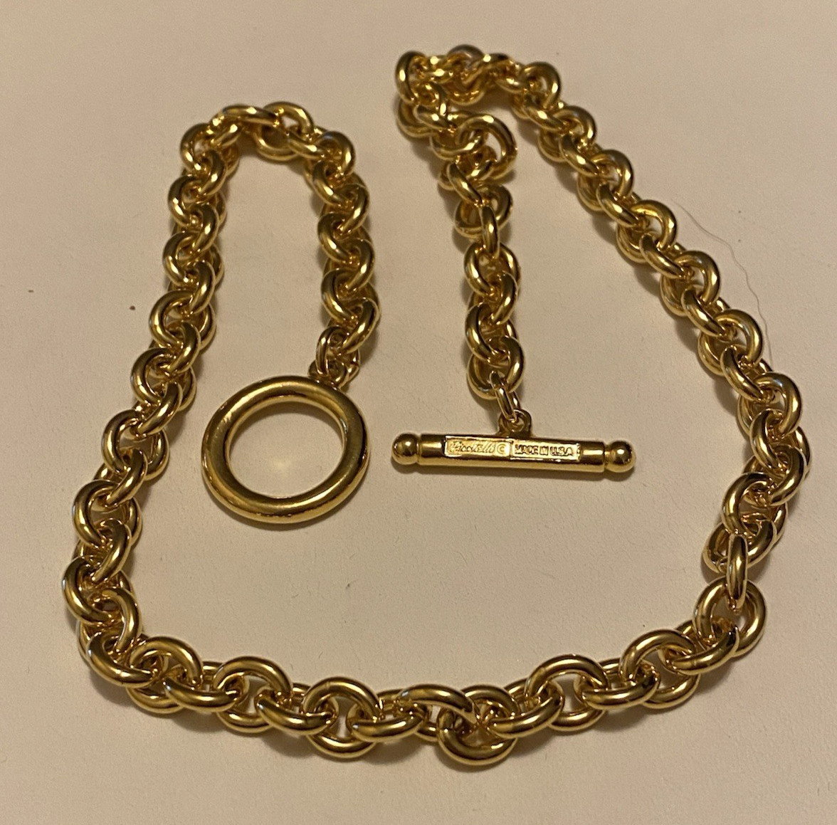 Vintage Piscitelli Gold Tone Necklace Signed Toggle Closure 18 Inches