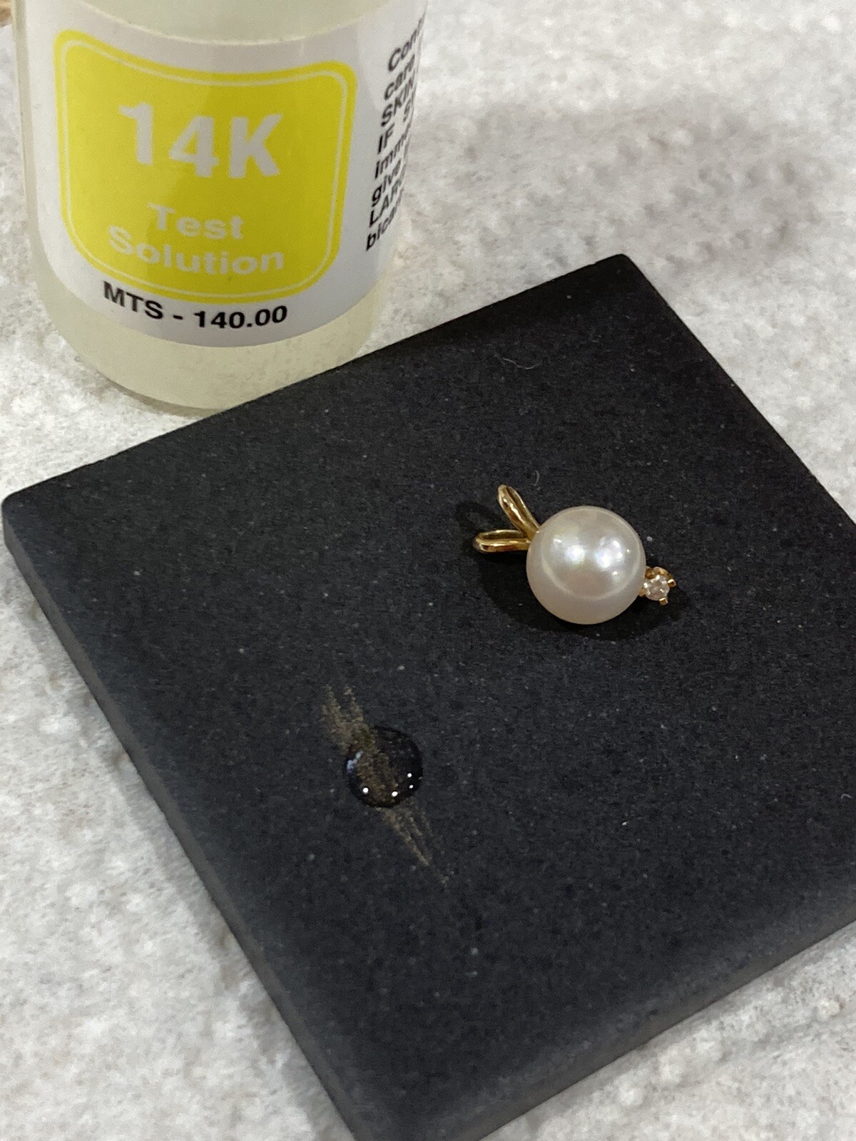 Vintage Signed 14k Solid Yellow Gold Single 7mm PEARL & CZ PENDANT 0.78 GRAMS