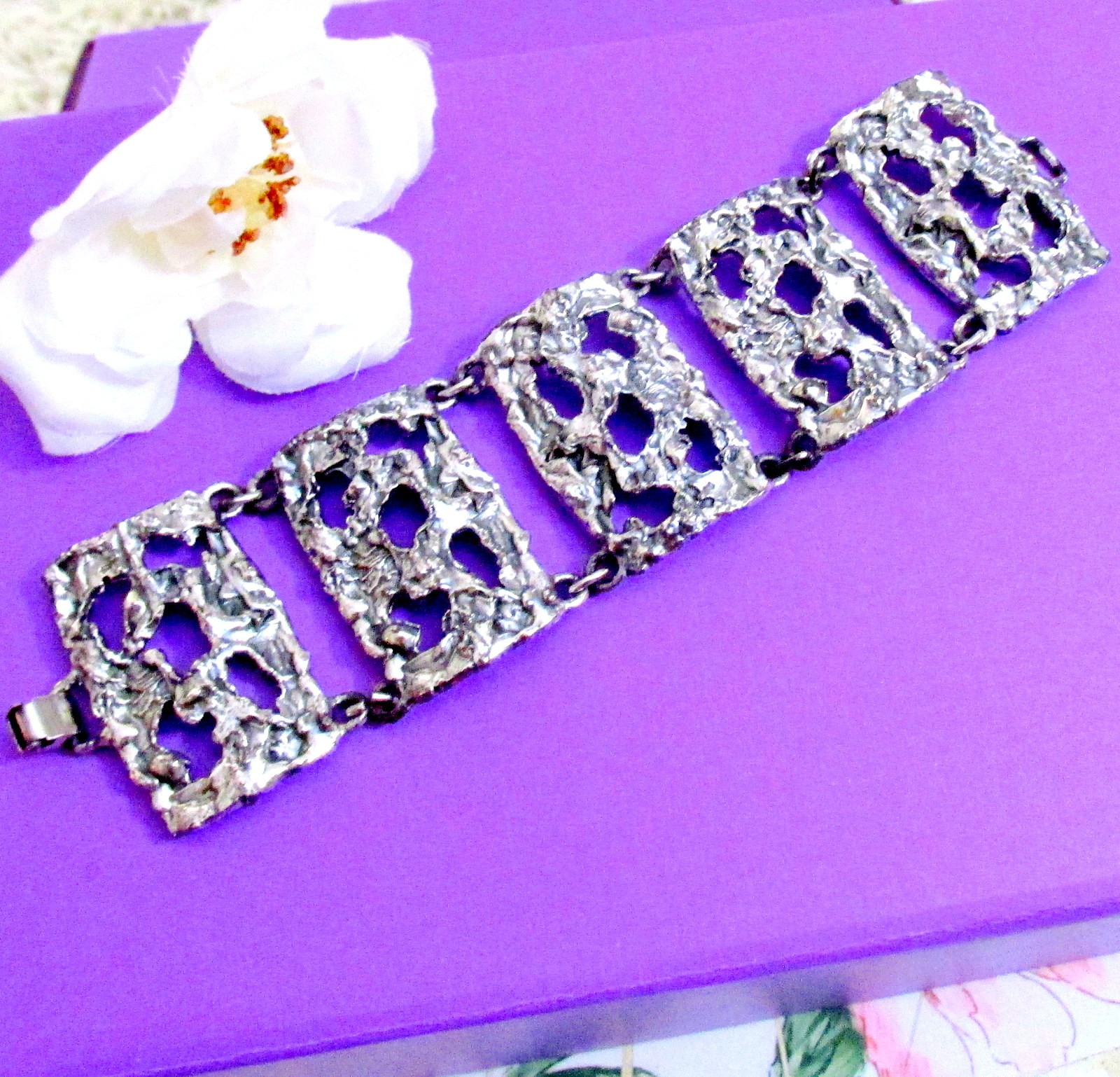 VTG RUNWAY EDGY NAPIER BRUTALIST SILVER BOOK PIECE BRACELET ’72 “MOLTEN METAL”