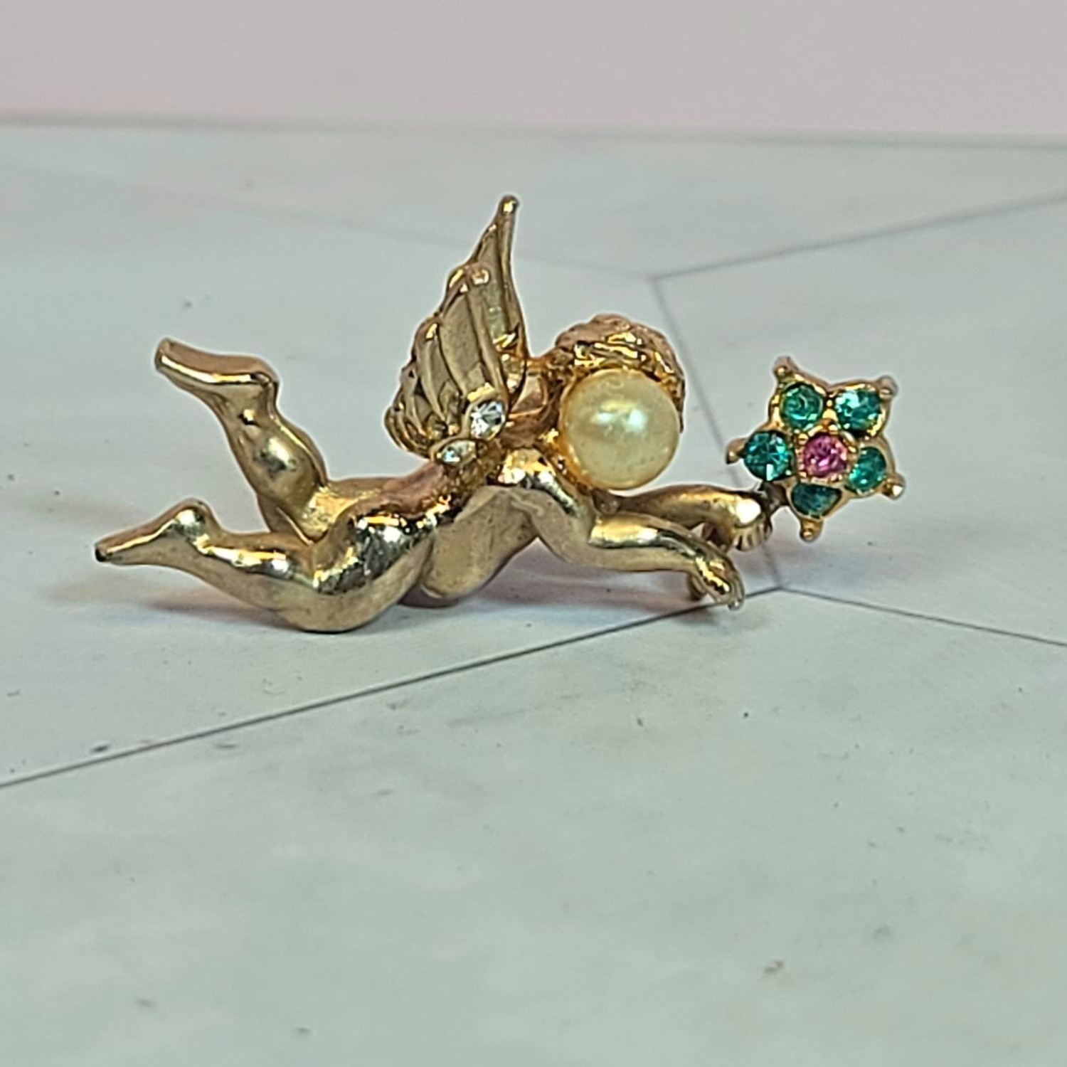Vintage Coro Angel Brooch Gold Tone glass Rhinestone Flower cherub Mini pin