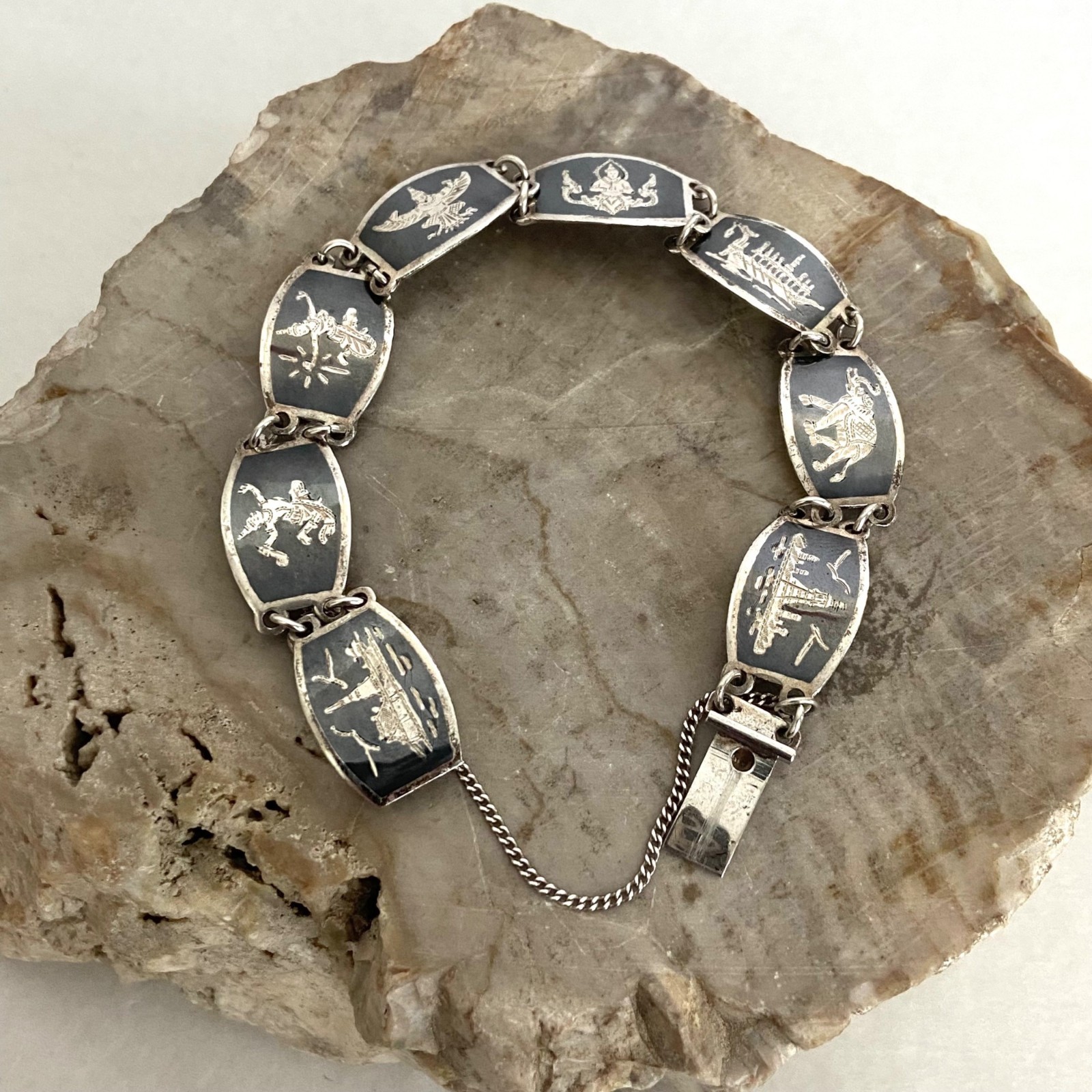 Signed SIAM Thai Sterling Silver 925 Black Niello Garuda Panel Bracelet 6.75″