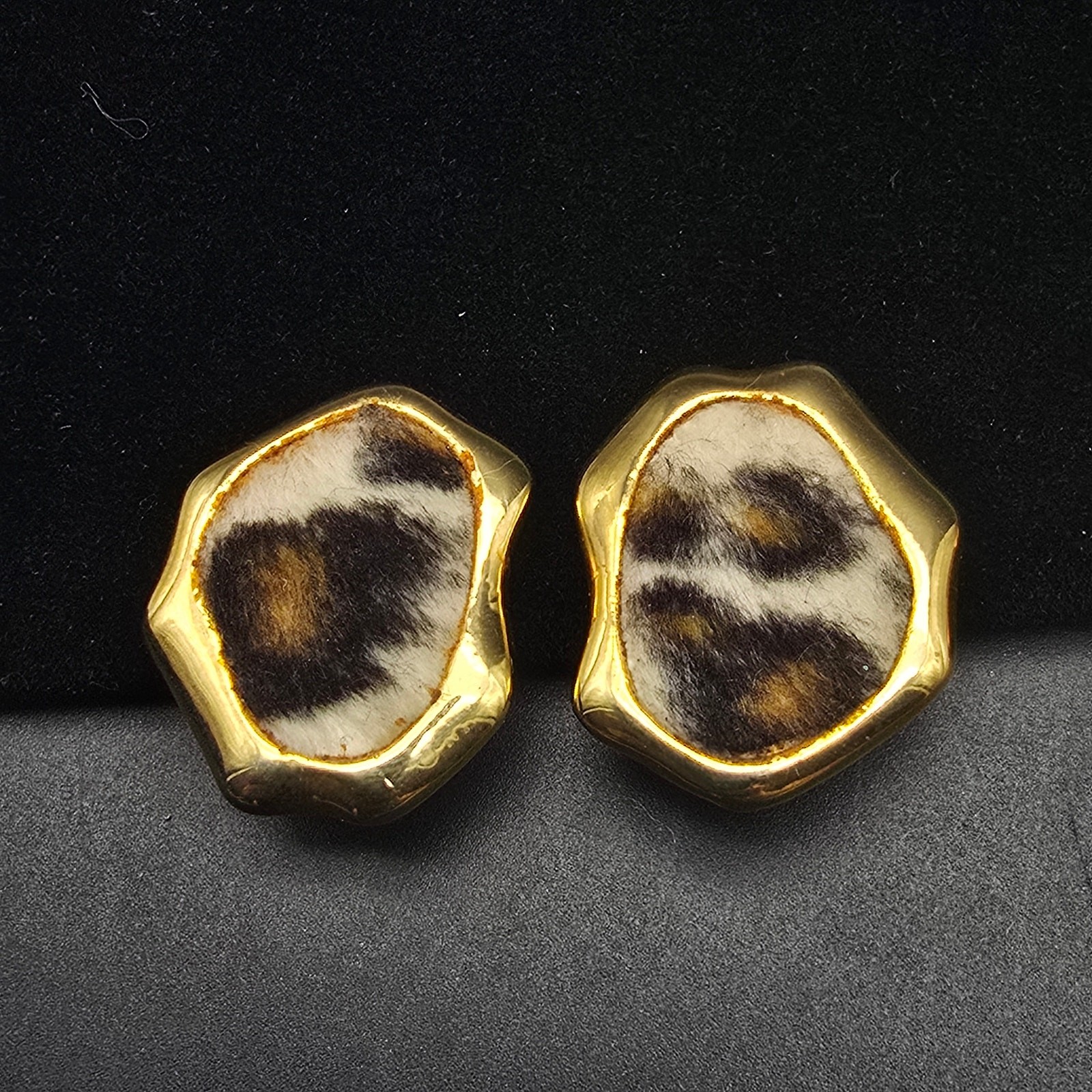 Cheetah Print 1980s Faux Fur Earrings Clip On Vintage 1980s