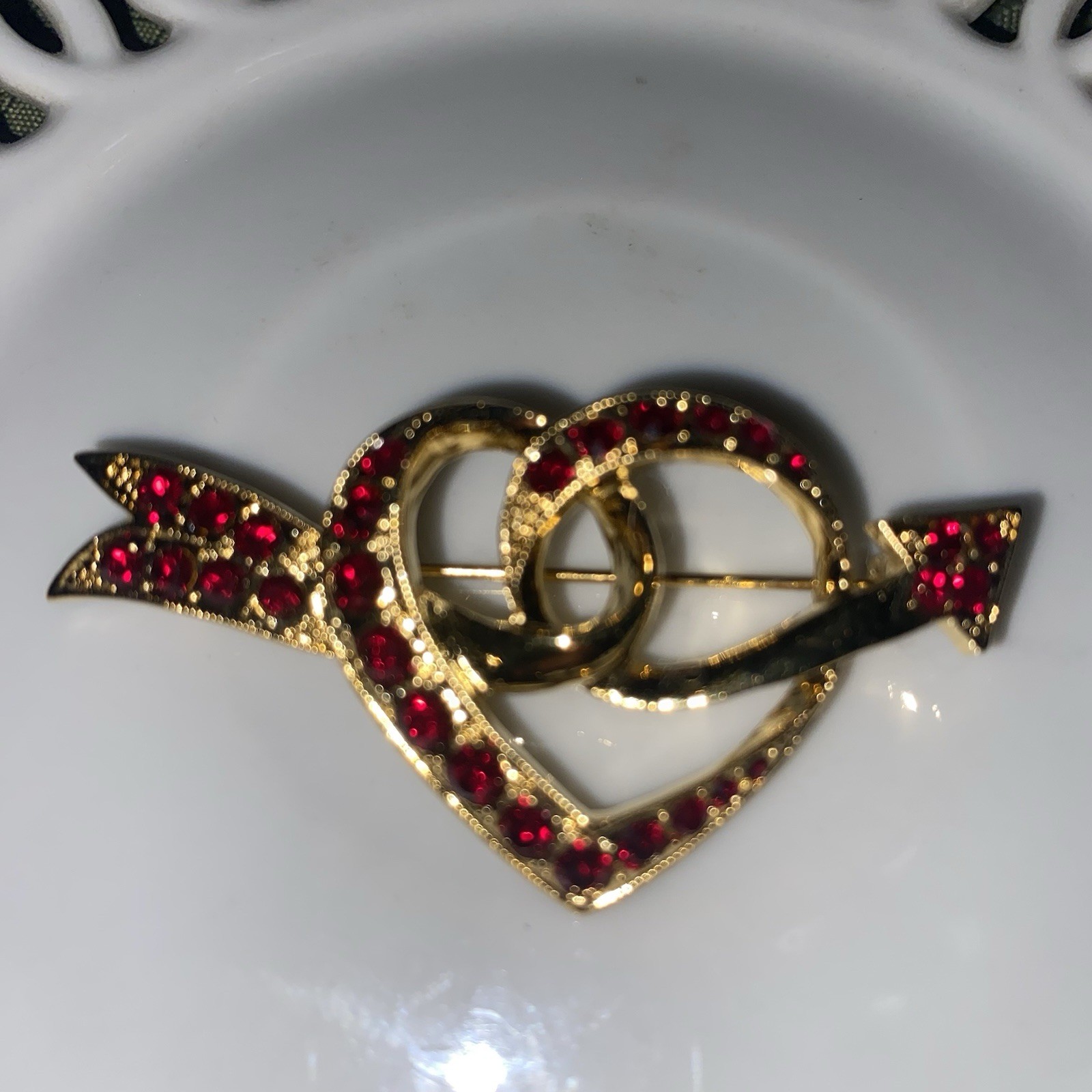 Goldtone Q Wave Brooch & Heart And Arrow Red Rhinestone Goldtone Brooch