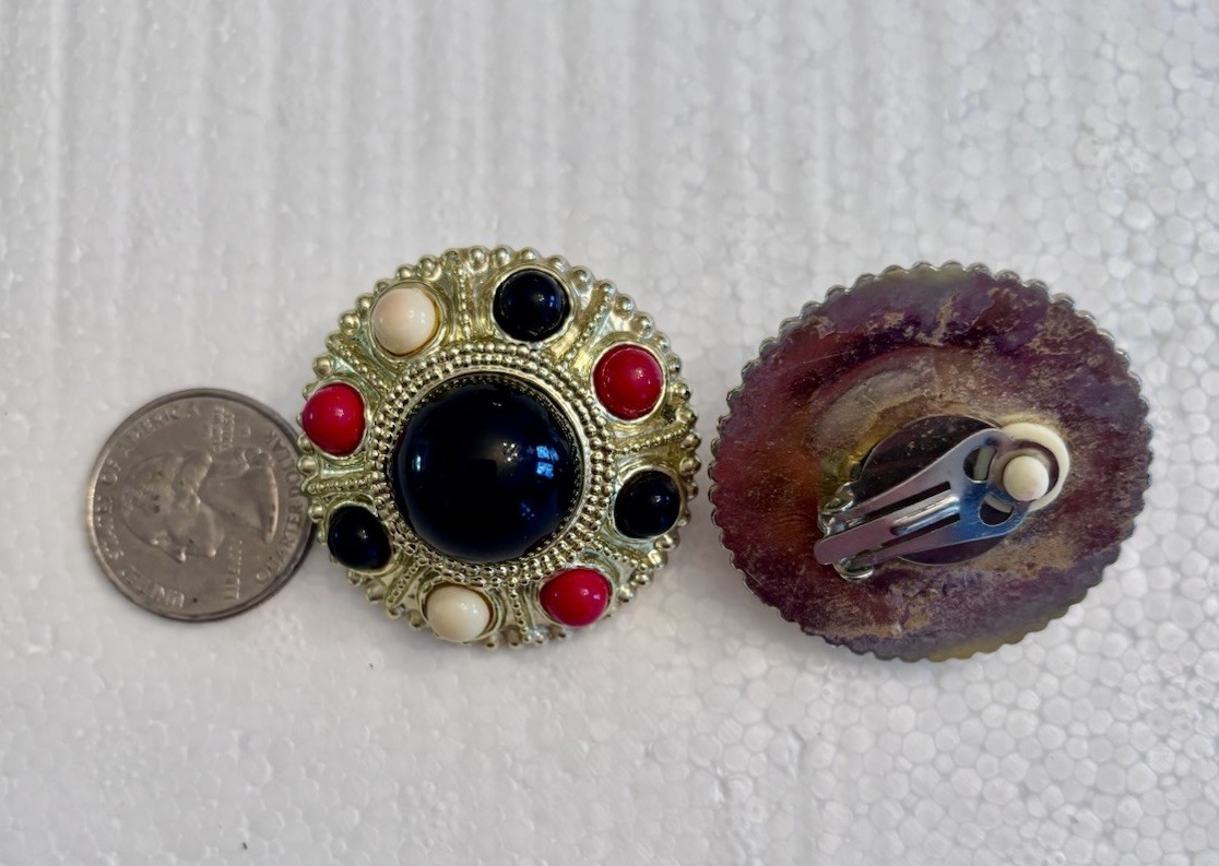 Lot Of 6 Pair Vintage 1980s Clip Earrings Yellow Gold Amber Red Black Green