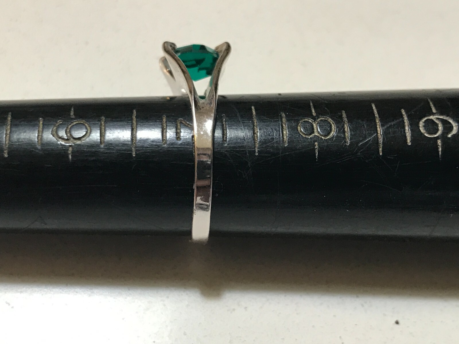Vintage Stamped Sterling Silver & Sim. Emerald Ring Sz 7 Vargas May Birthstone