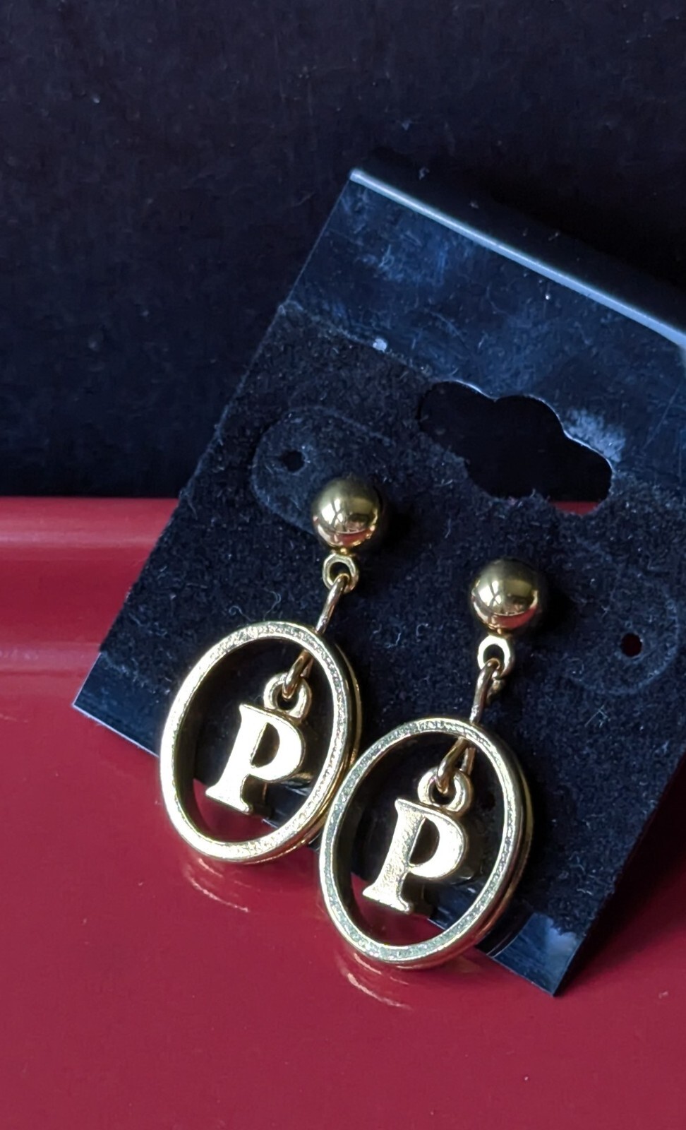 Vintage Pair GOLD Tone POST Stud DANGLE Monogram Letter P Initial 1″ EARRINGS