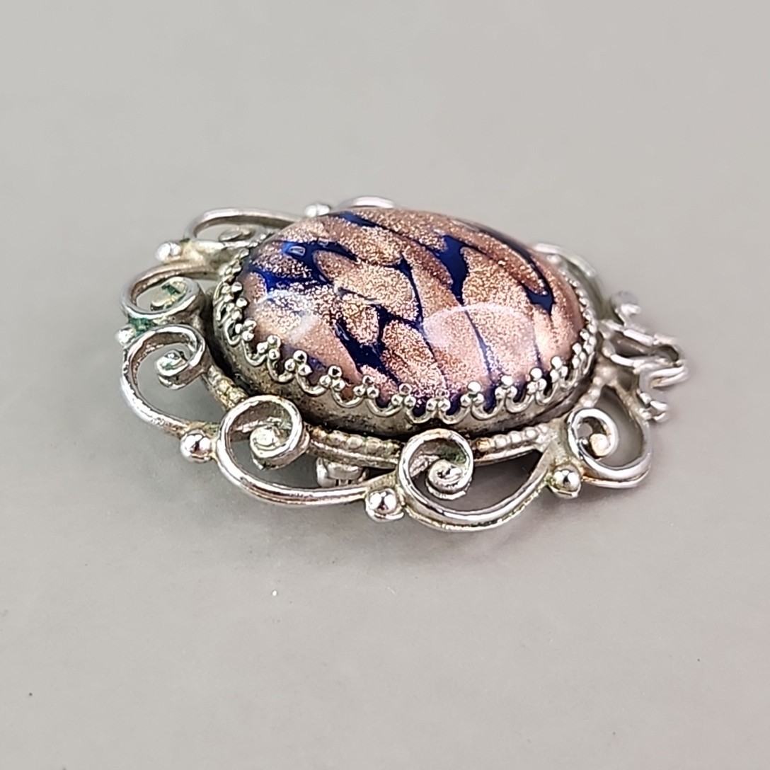 Vintage Foiled Glass Cabochon Brooch Aventurine Glittered Blue Undertone 1.5″
