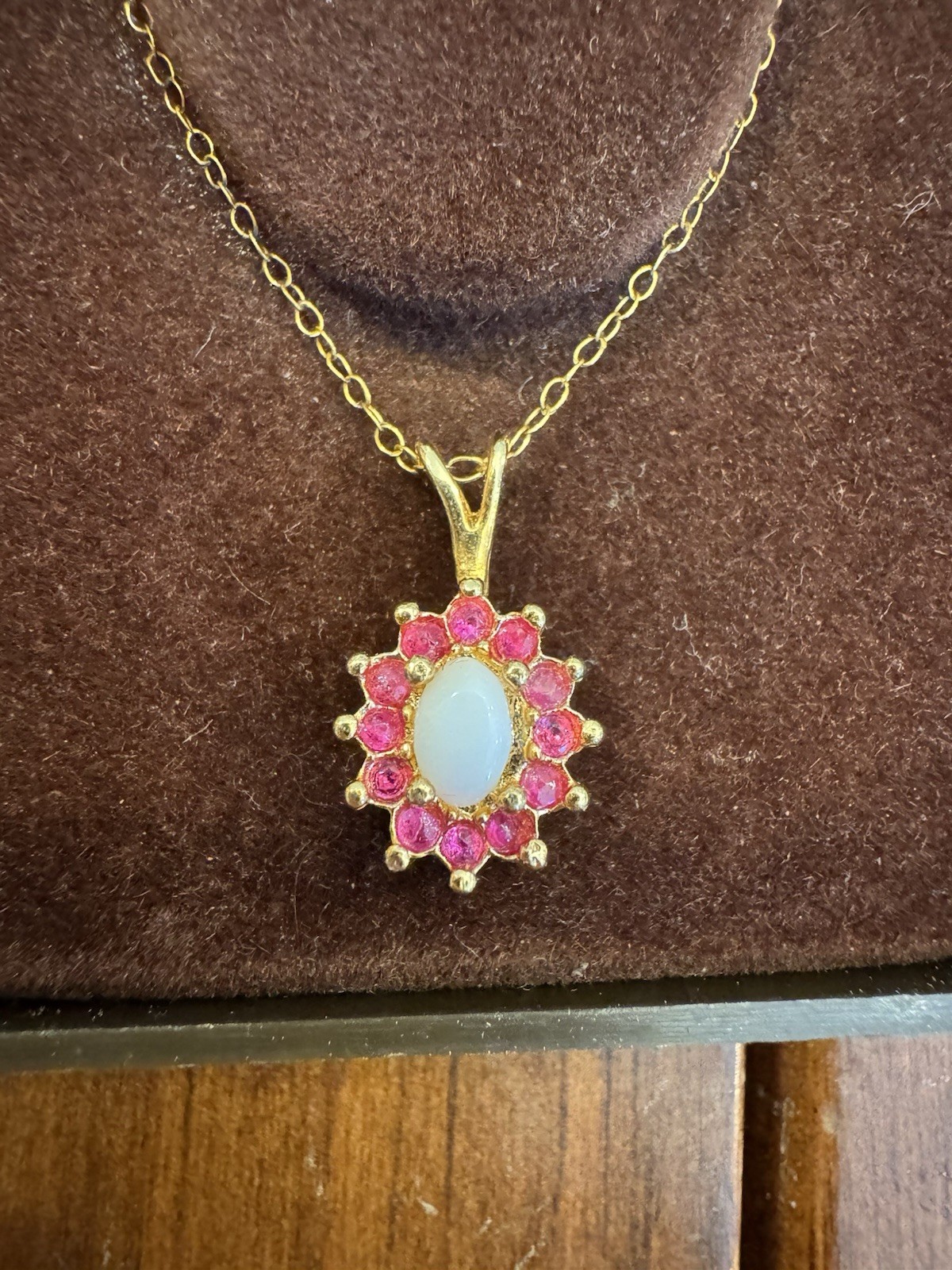 Vtg Ronte Of Hollywood Genuine Ruby Sapphire and Opal Gold Necklace