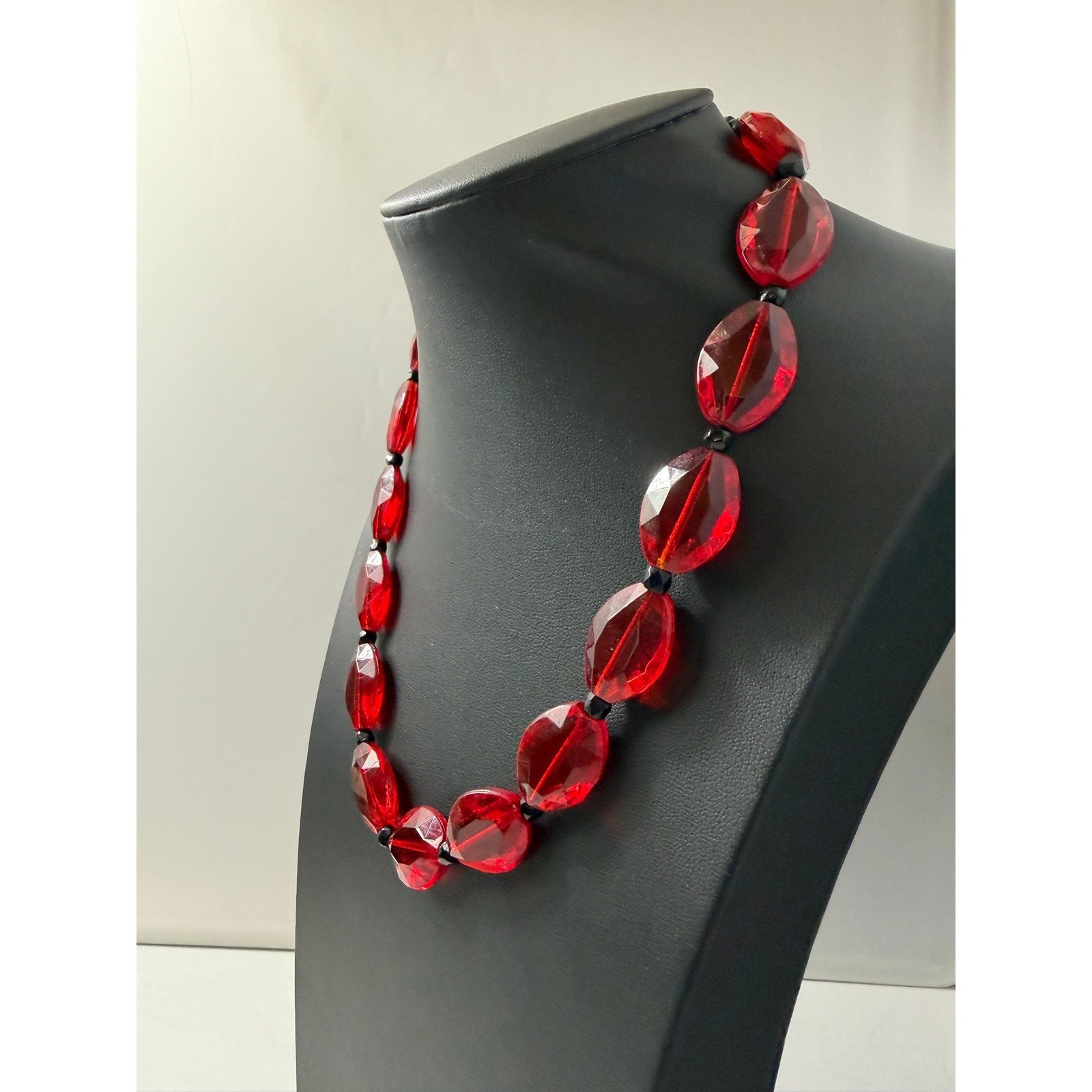 Vintage Glass Bead Necklace Red Black Faceted Oval Statement