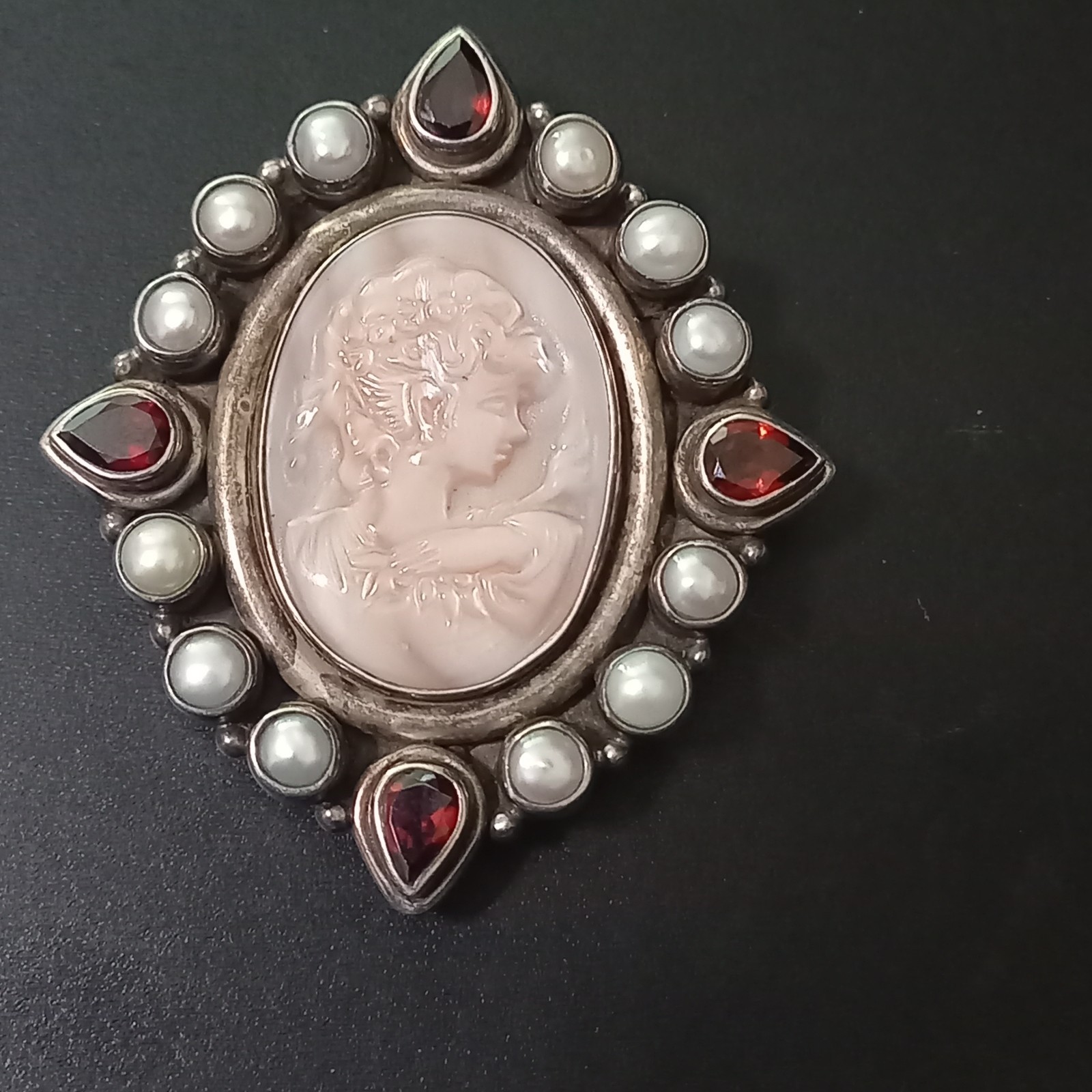 Vintage Sterling Silver Shell Cameo Brooch Pendant Natural Garnet Cultured Pearl