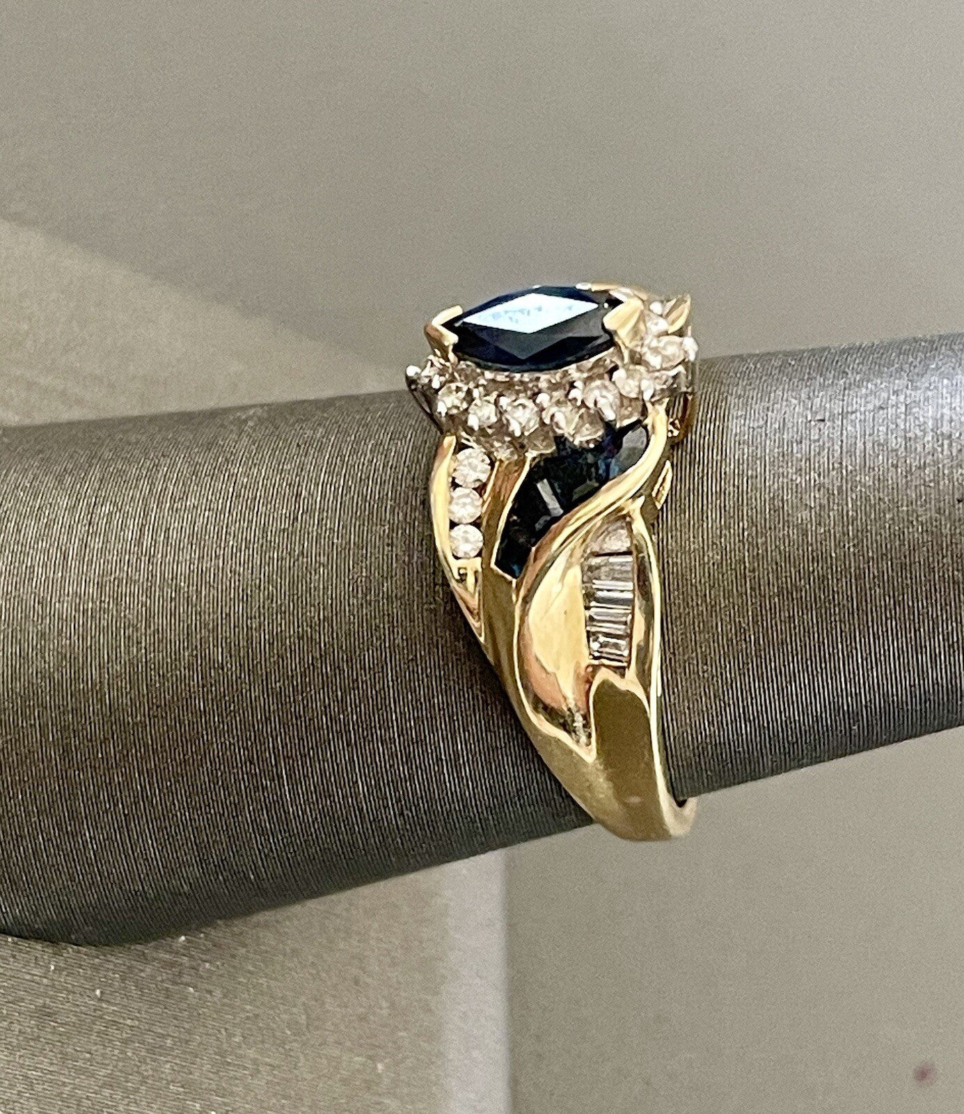 14KT Yellow Gold 1.00CTW Sapphire and 0.30CTW Diamond Ring. Size 7 (S265)