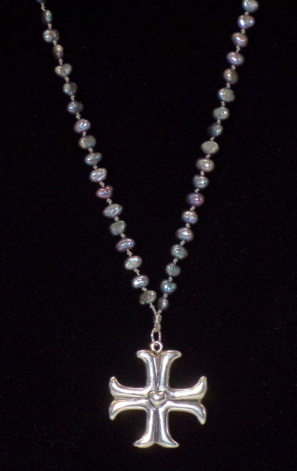 DIAN MALOUF STERLING SILVER MALTESE CROSS & HEART OPALESCENT GRAY PEARL NECKLACE