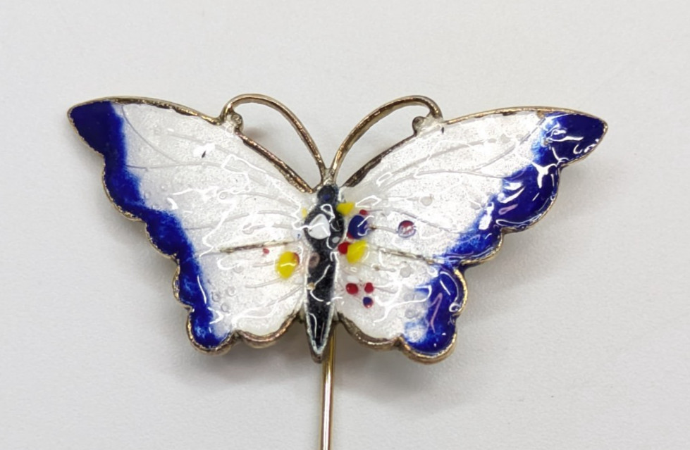Vintage Blue & White Enamel Open Wing Butterfly Gold Tone Stick Pin 2.5″