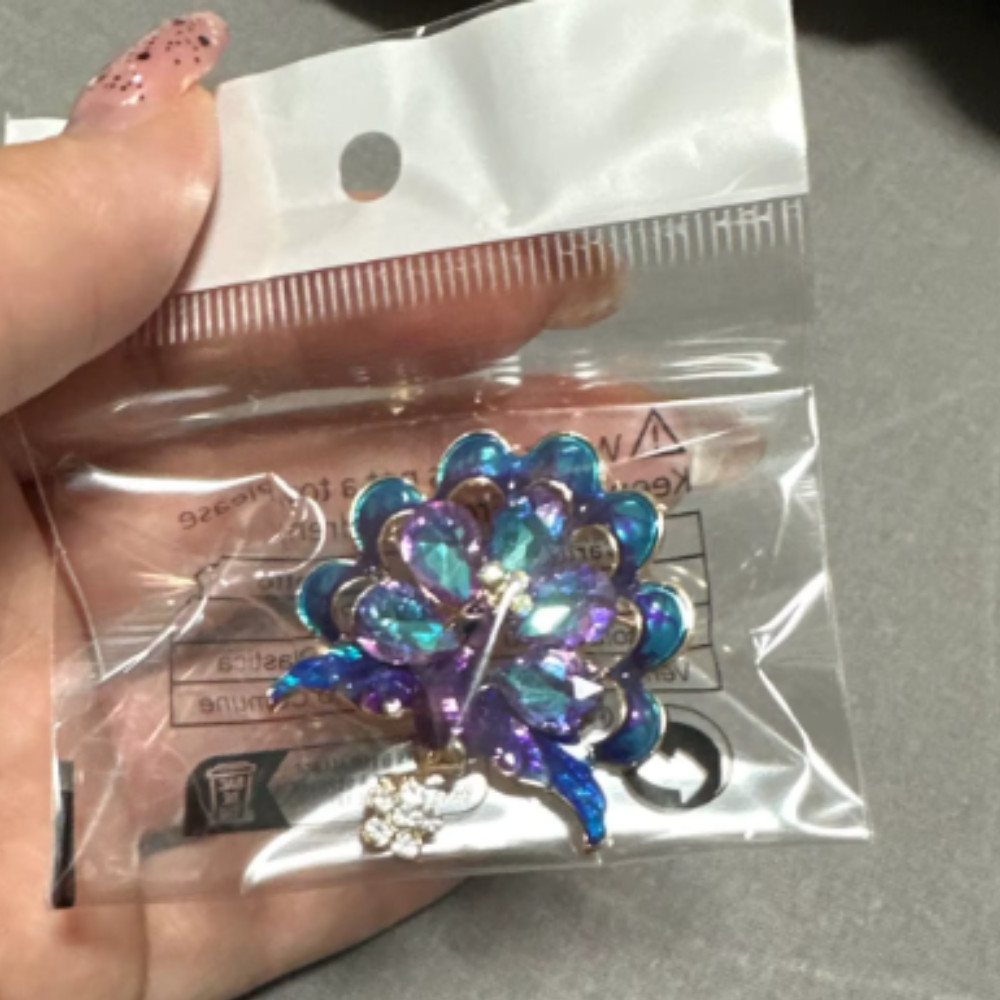 Vintage Style Peacock Bird Rhinestone Crystal Cyan Bird Brooch Pin Pendant Gift
