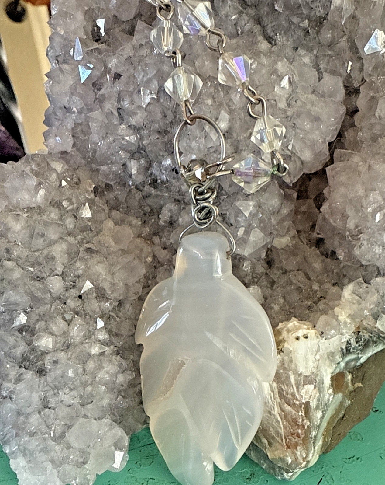 VTG Y2K NECKLACE Layer AGATE LEAF GEODE CRYSTALS AB Boho Hippie Gypsy Wedding