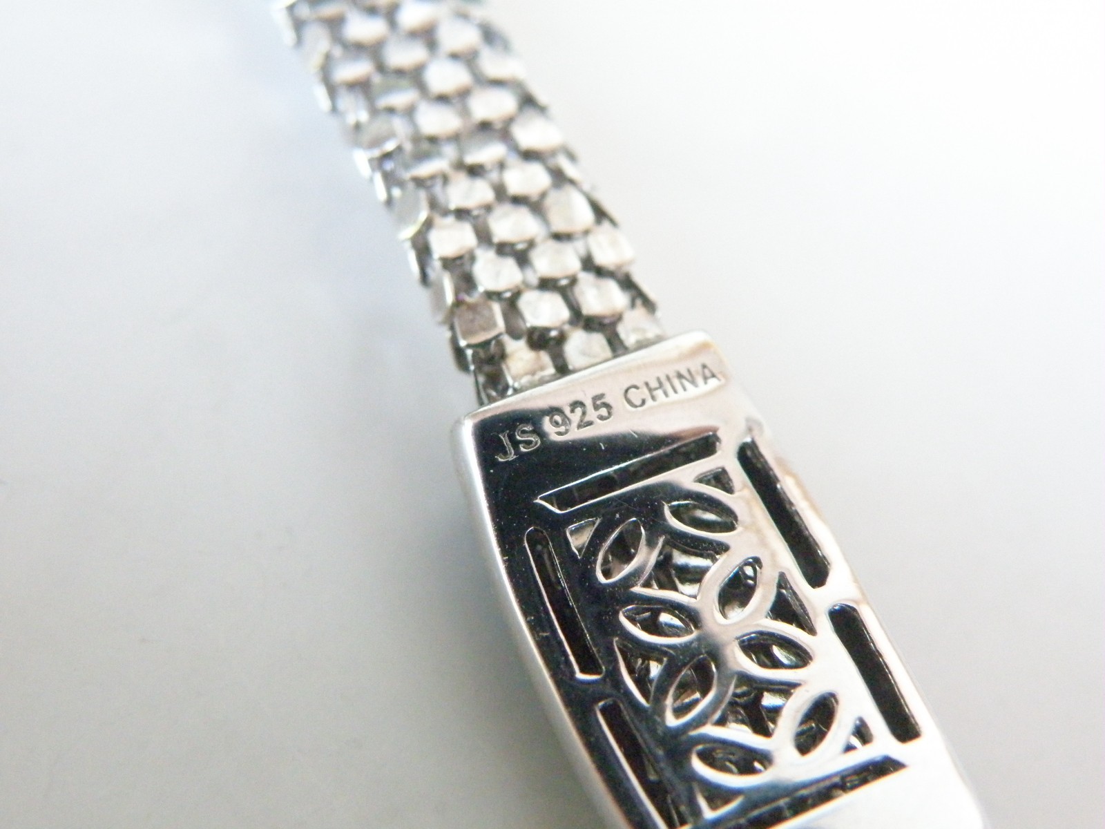 Sterling Silver 925 Natural Irradiated Blue Diamond Mesh Popcorn Bracelet 7″