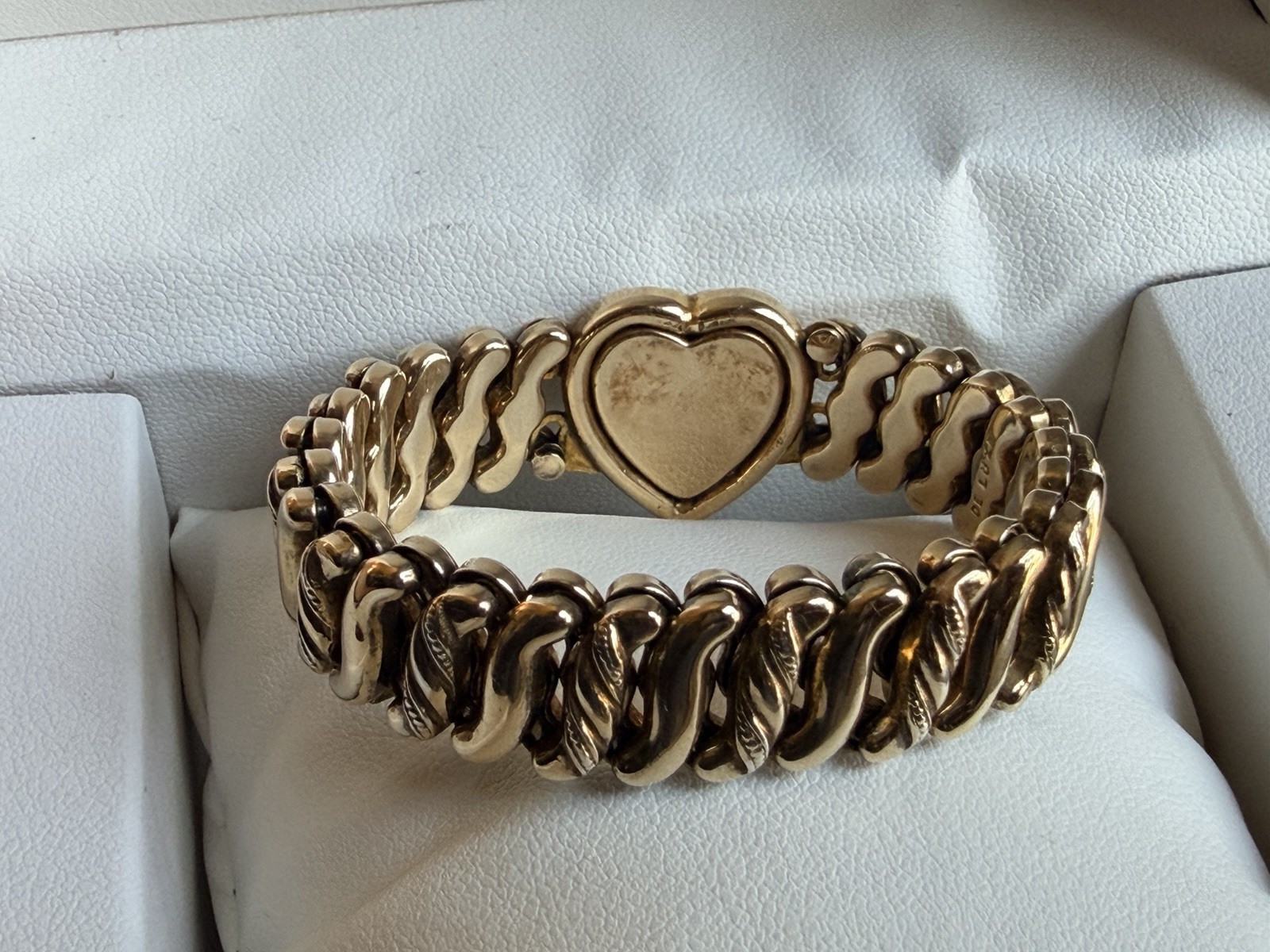 Vintage Carmen Sweetheart Expansion Bracelet