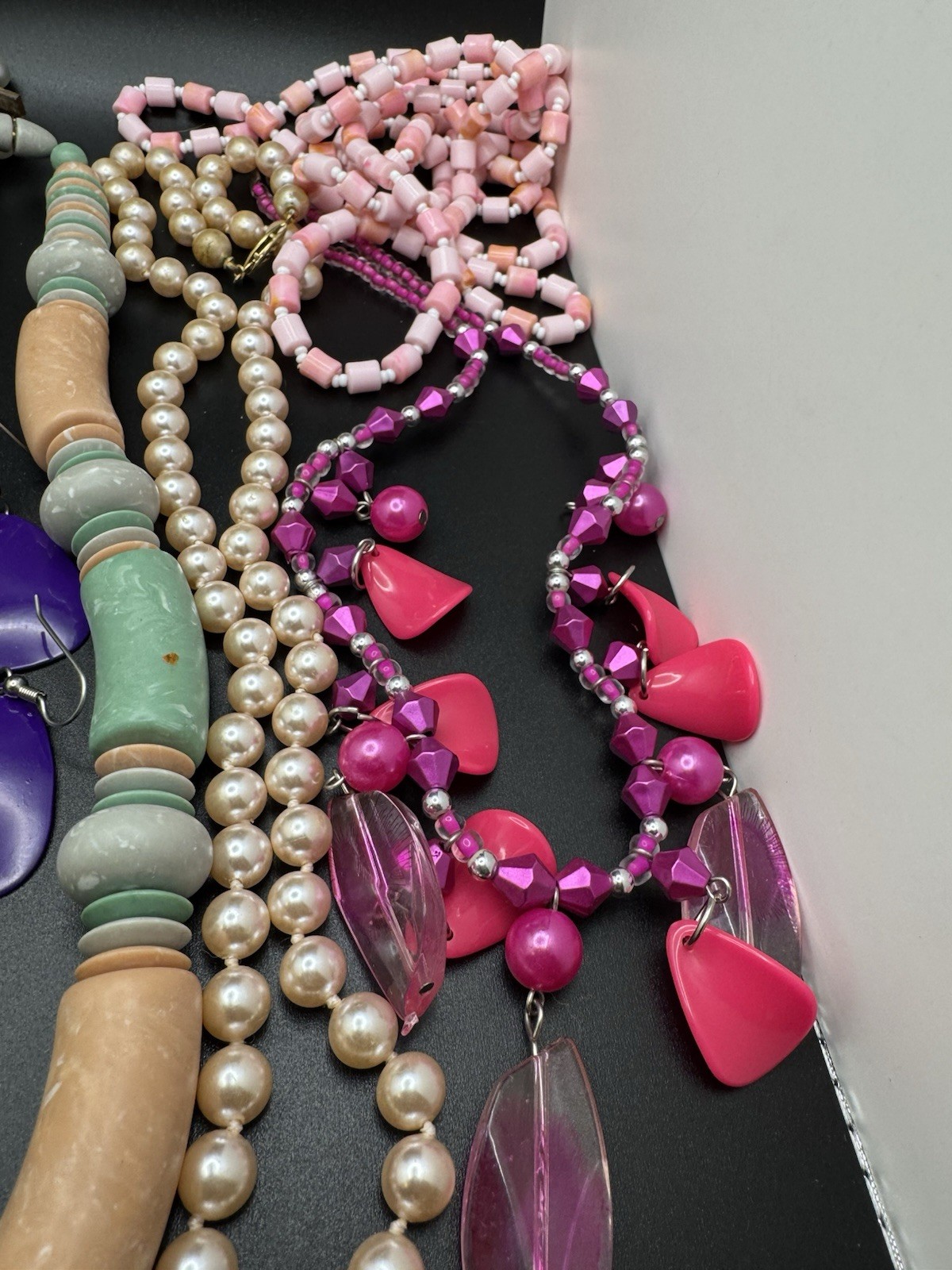 TITLE Vintage Chunky Beaded Necklace Lot Pastel Lucite Statement Jewelry 8 Pc
