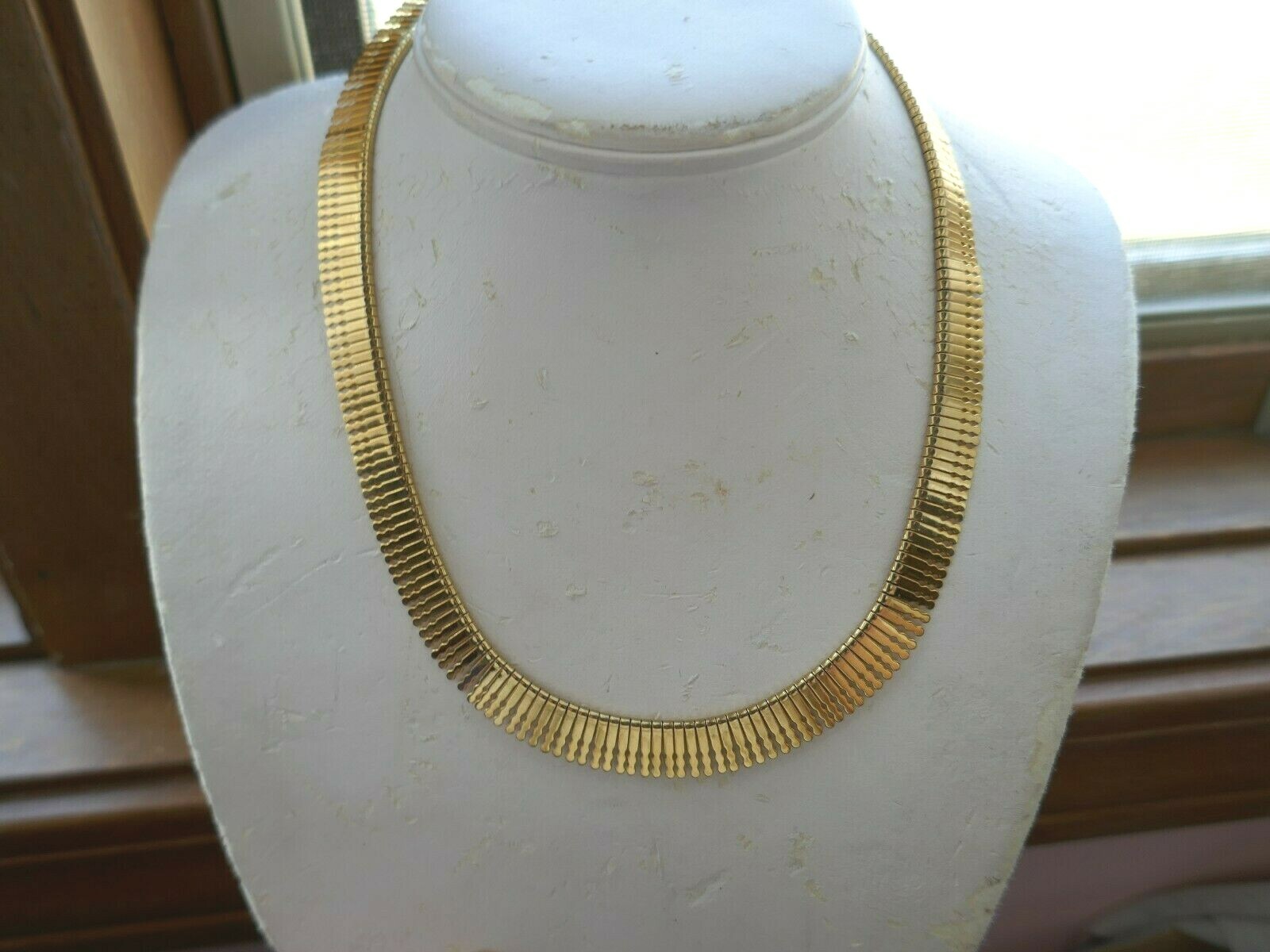Vintage Gold Tone 10mm Wide Grecian Style 17.5″ Necklace w Spring Ring Clasp