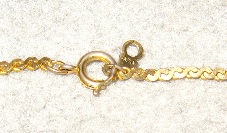 VINTAGE GOLD PLATED? METAL SERPENTINE CHAIN 22 INCHES LONG – MADE IN JAPAN