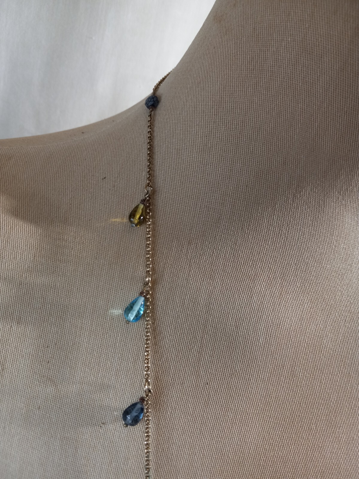 Vintage Glass Graduating Dangle Teardrops Necklace Green Dark & light Blue 18″