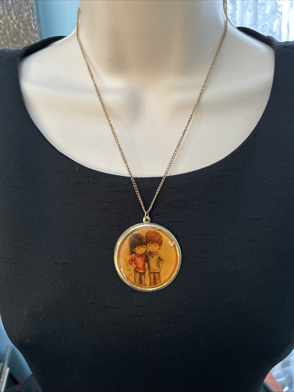 VINTAGE 1971 Fran Moore Moppetts Best Friends Necklace Gold Tone