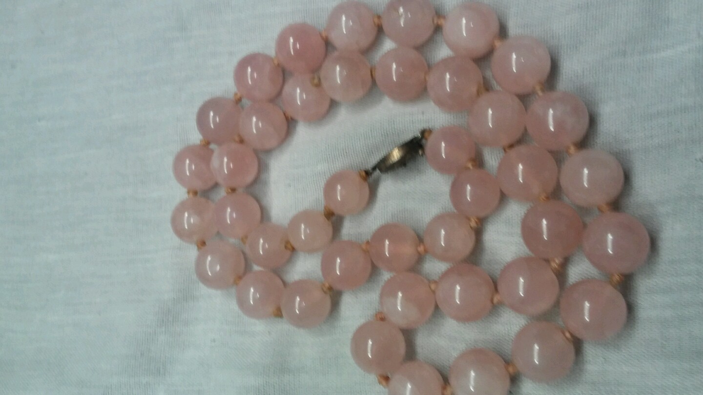 Stunning vintage Chinese export rose quartz silver filigree clasp necklace