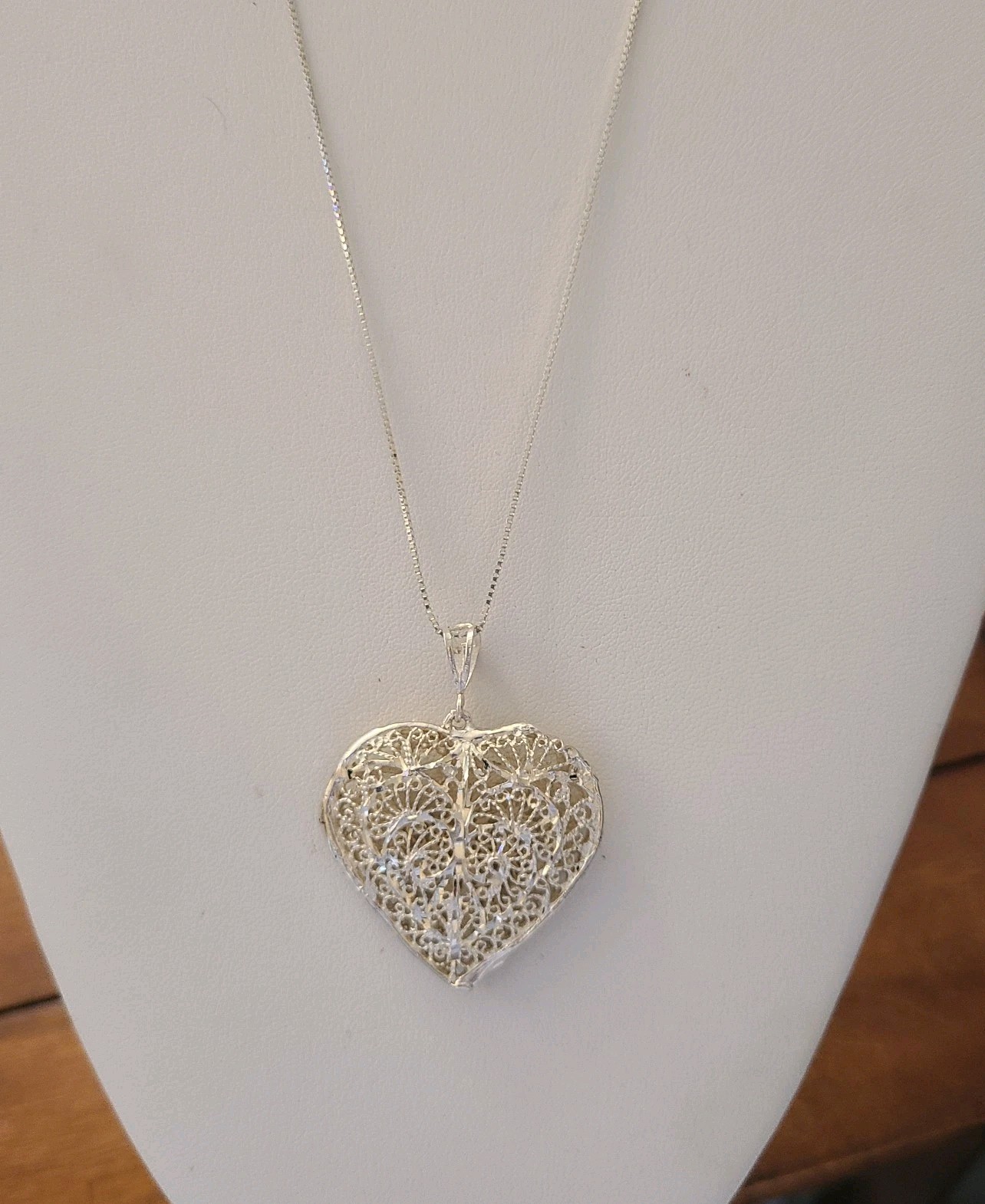 Vtg Sterling Silver Puff Large HEART NECKLACE 32″ Chain 14gm Filigree