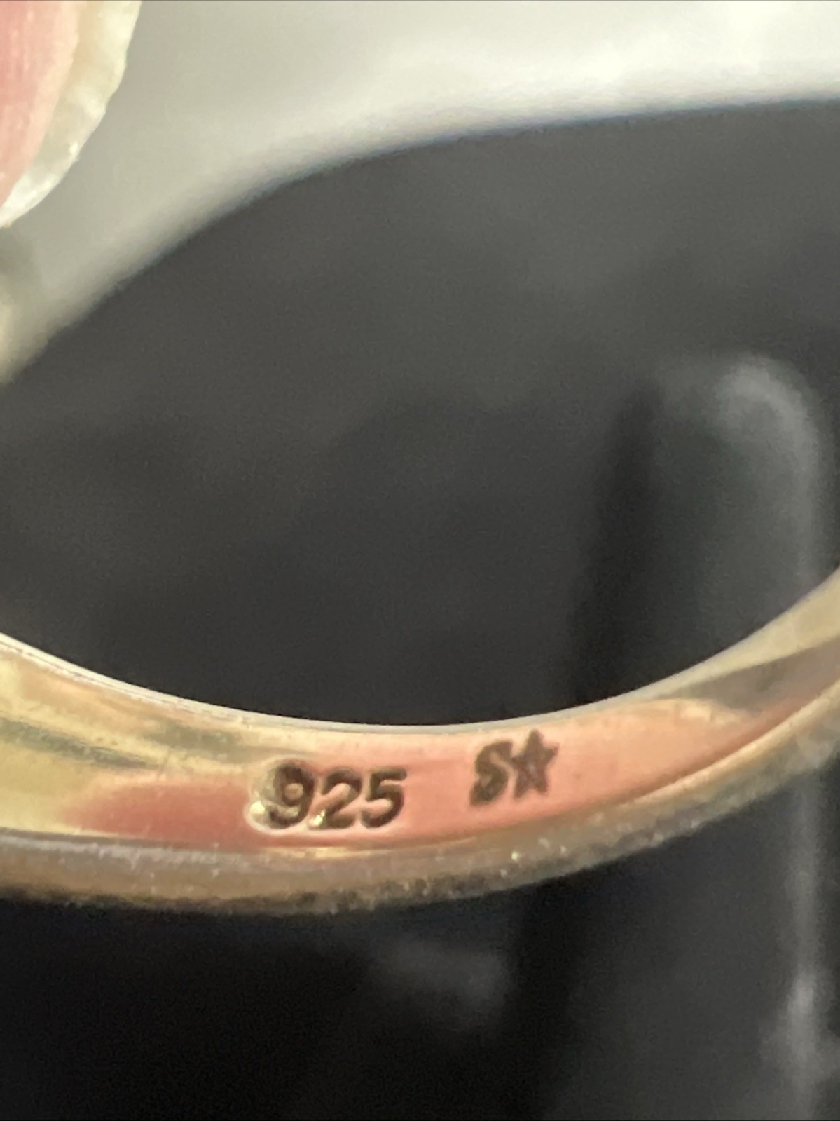 Stunning 925 Sterling Silver Pink Trillion Cut Ring with Inlay & Accents