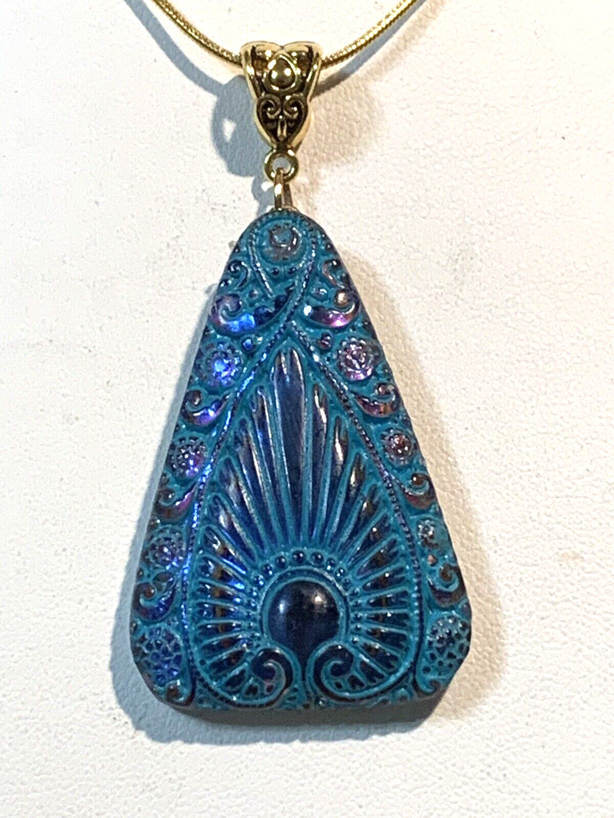 LAST ONES* VTG.EGYPT REVIVAL IRIDESCENT BLUE/VIOLET CZECH GLASS NECKLACE.g.verdi