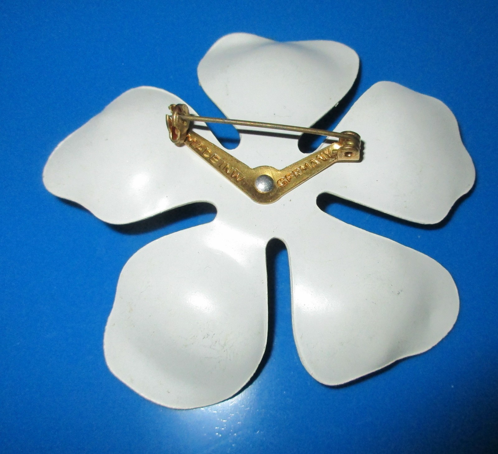 Vintage Yellow Enamel Finish w/Black Polka Dots Calico Flower Brooch – W Germany