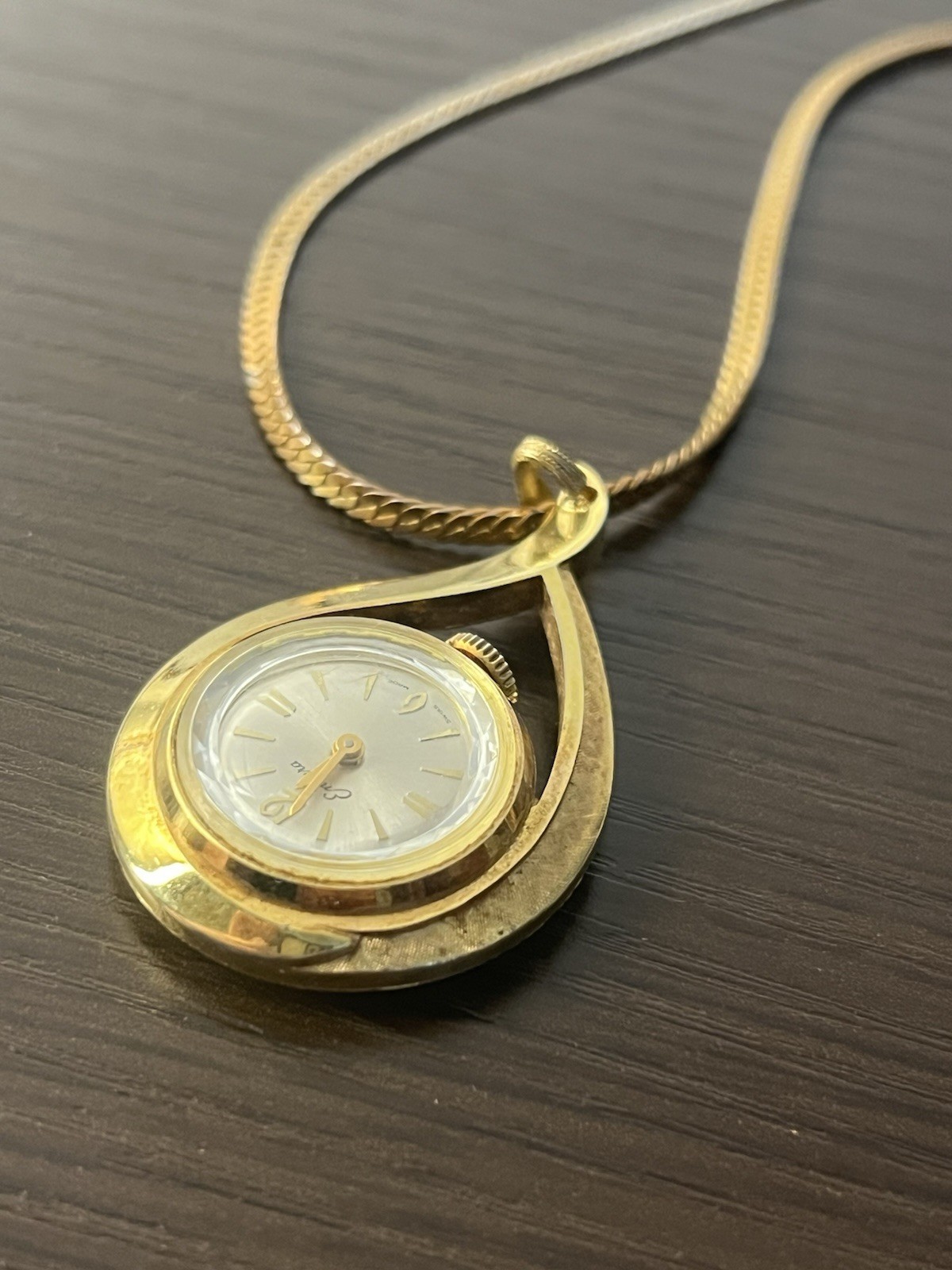 Vintage Endura Swiss Made Teardrop Pendant Watch Necklace MCM Elegant