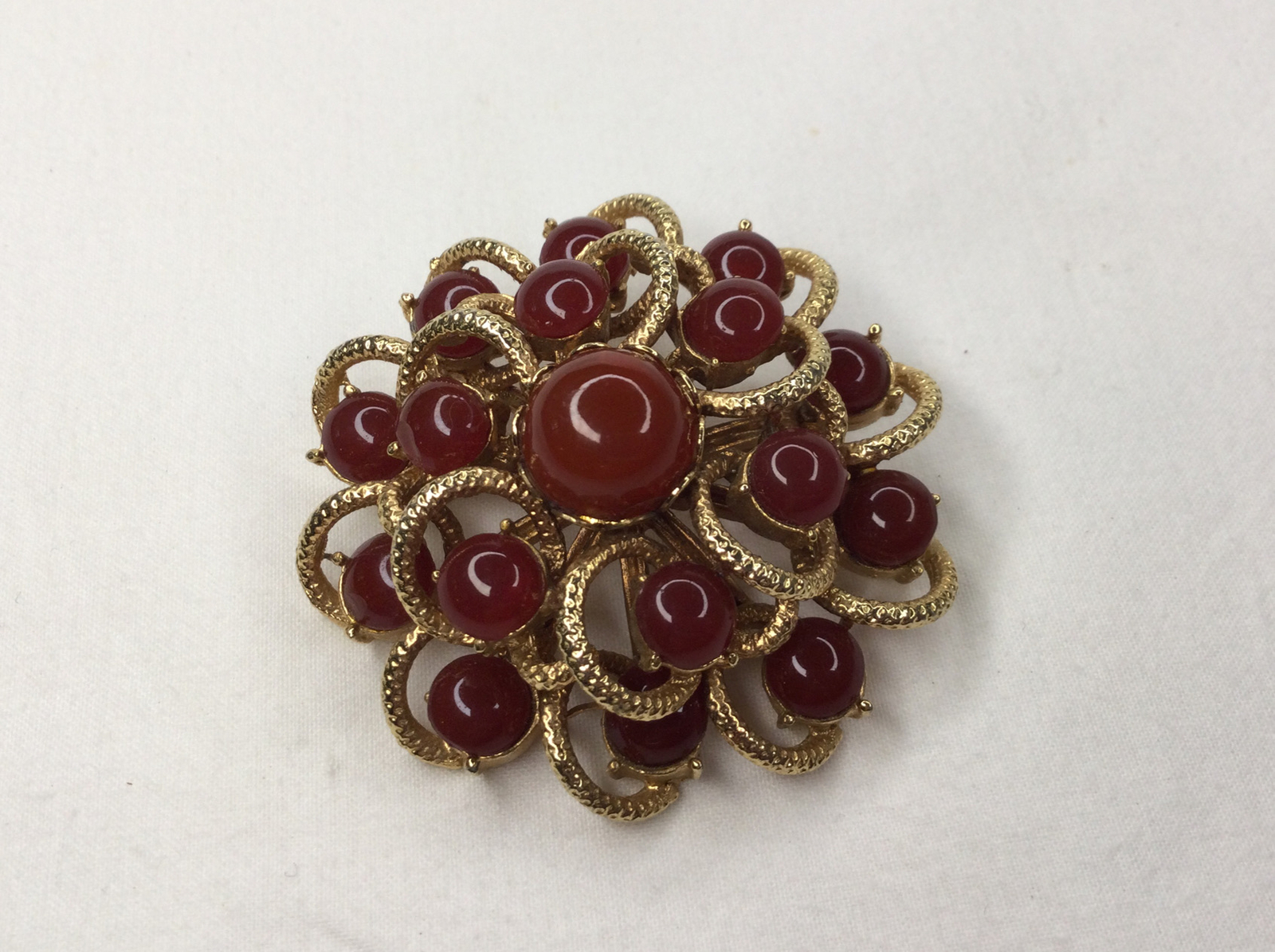 Vintage Sunburst Flower Swirl Brooch Pin Carnelian Goldtone 2” Multi Stone Retro