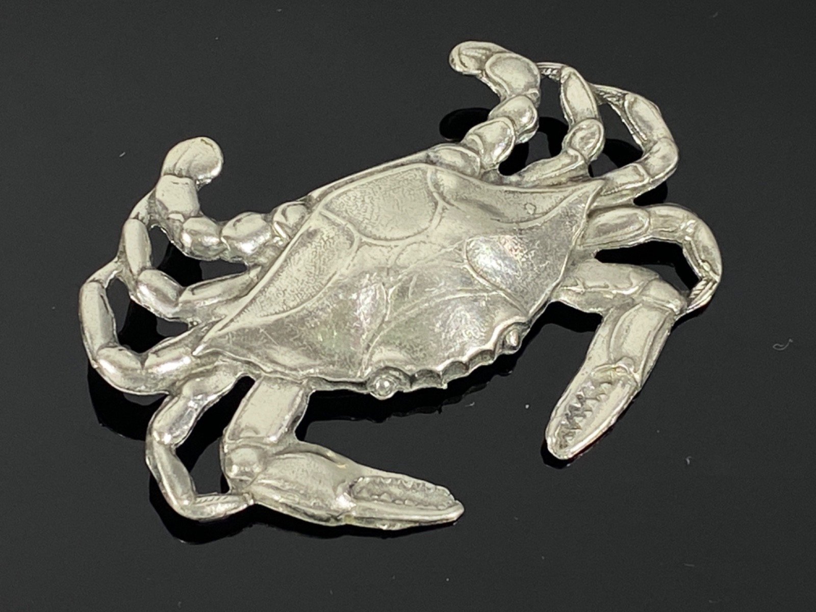 SALISBURY PEWTER CRAB Pin Brooch Made in USA Vintage