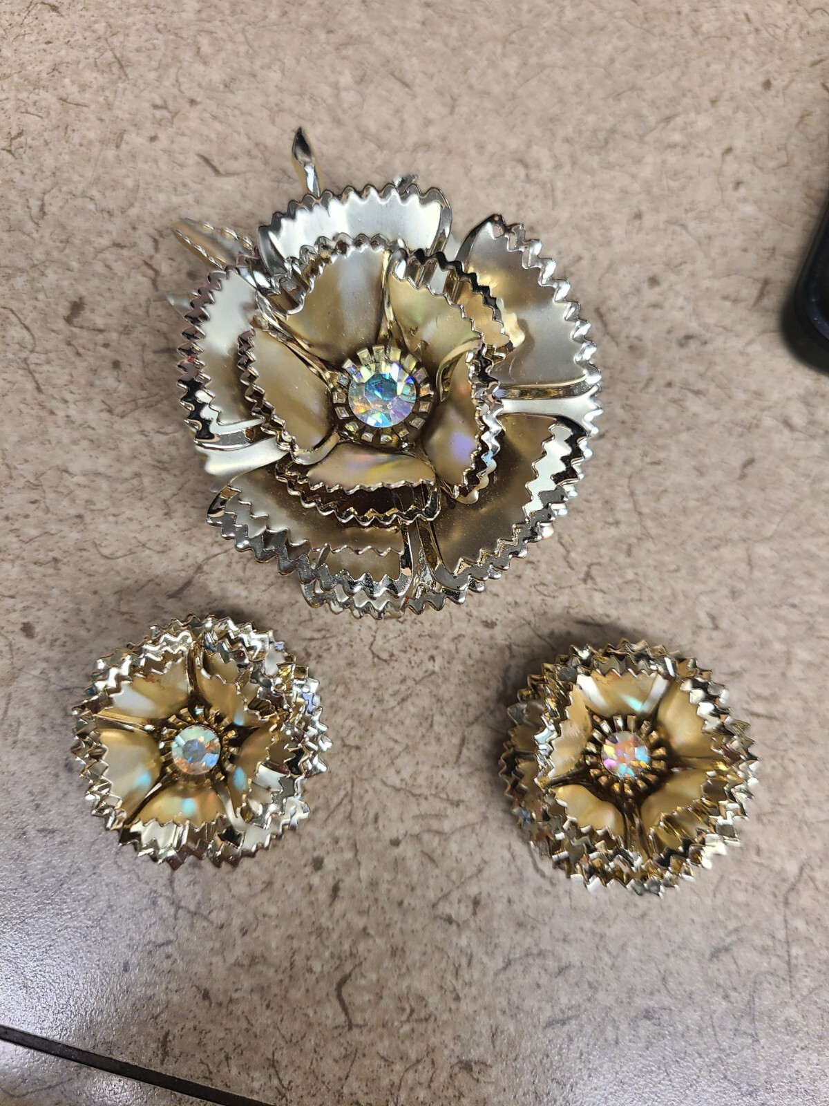 Vintage Style Clip on Earrings and Brooch Set