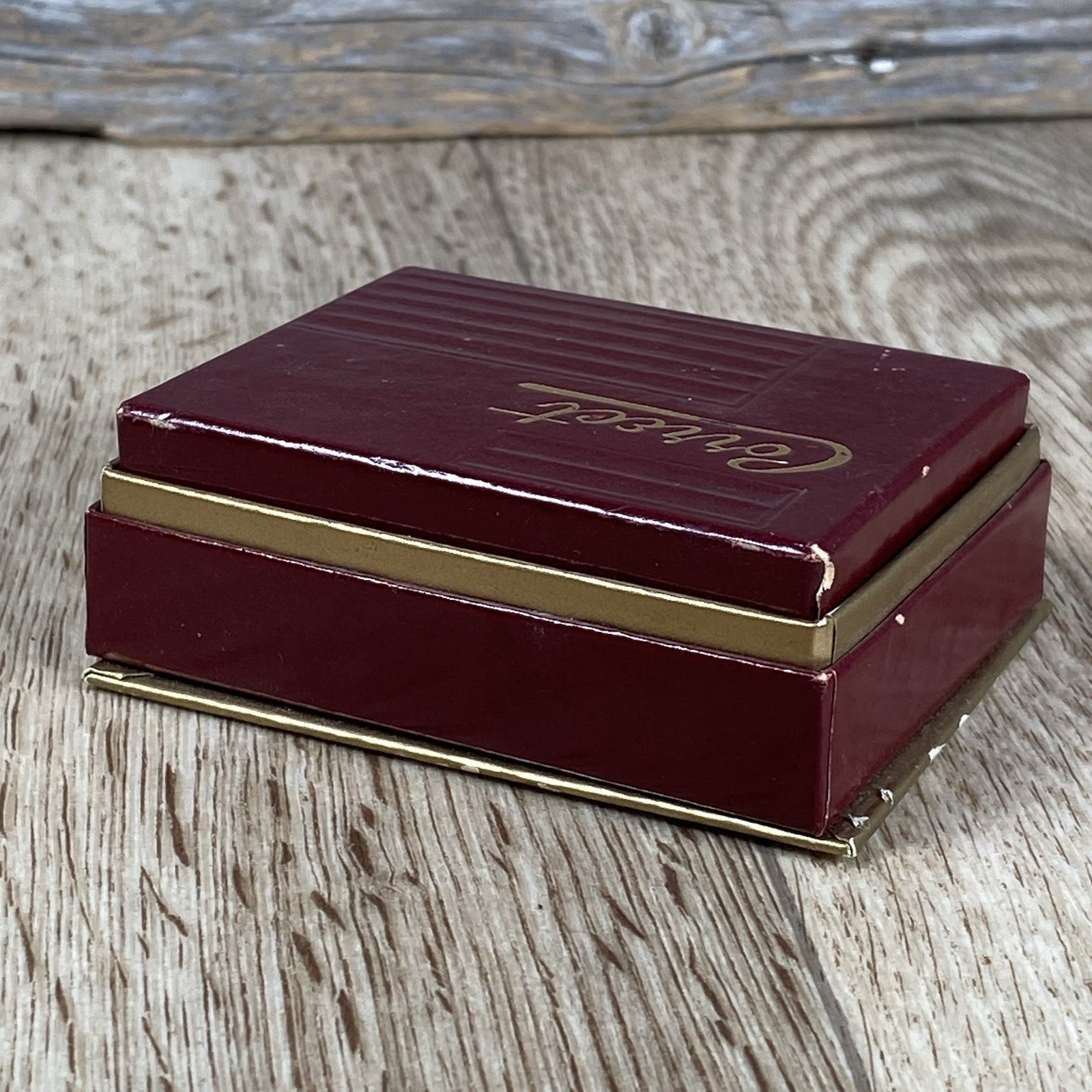 Cuff Links & Tie Clip, Vintage Gold, Red