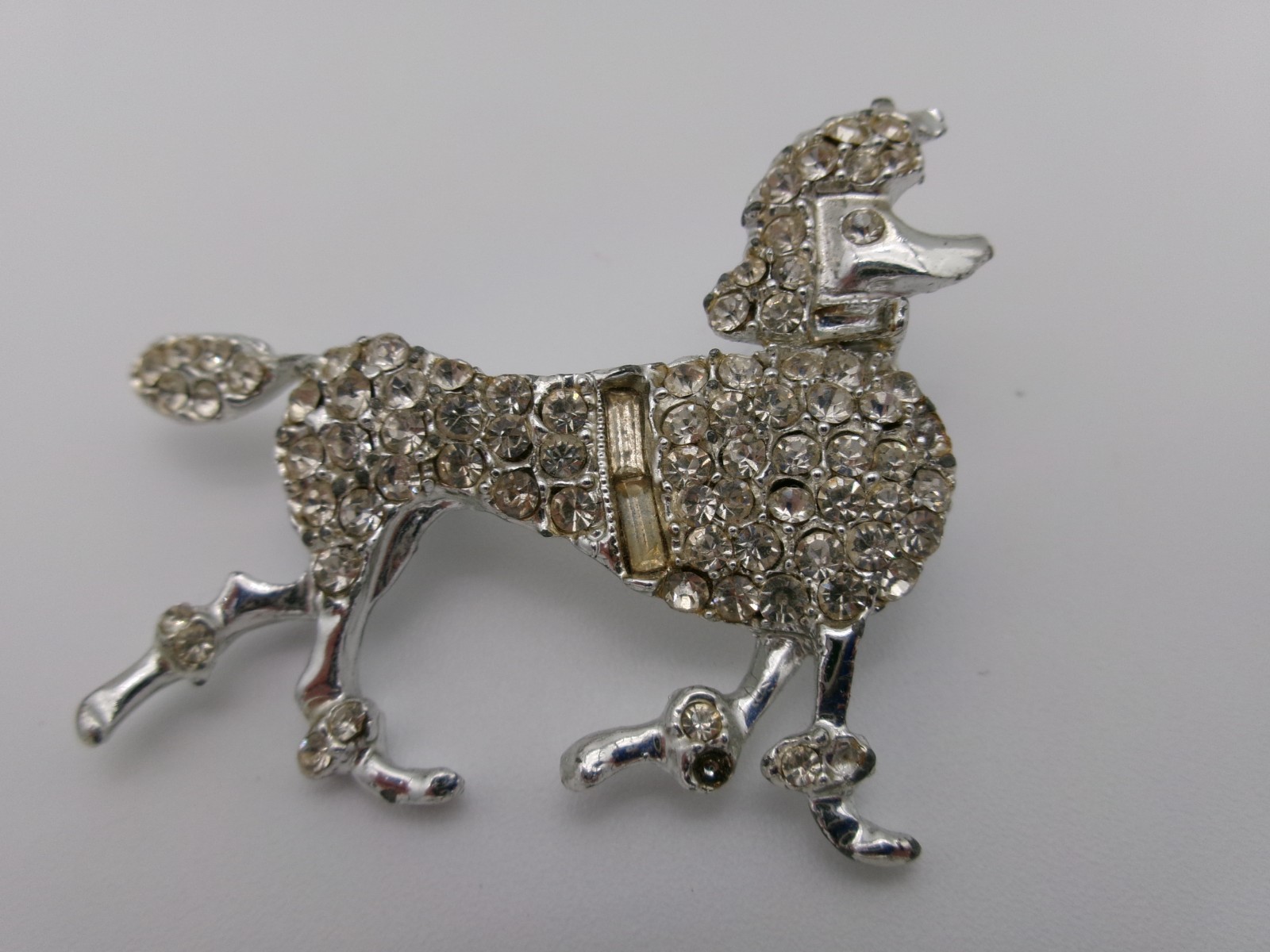 Vintage Poodle Dog Brooch Pin Mid Century Modern Rhinestones SIlvertone Unsigned