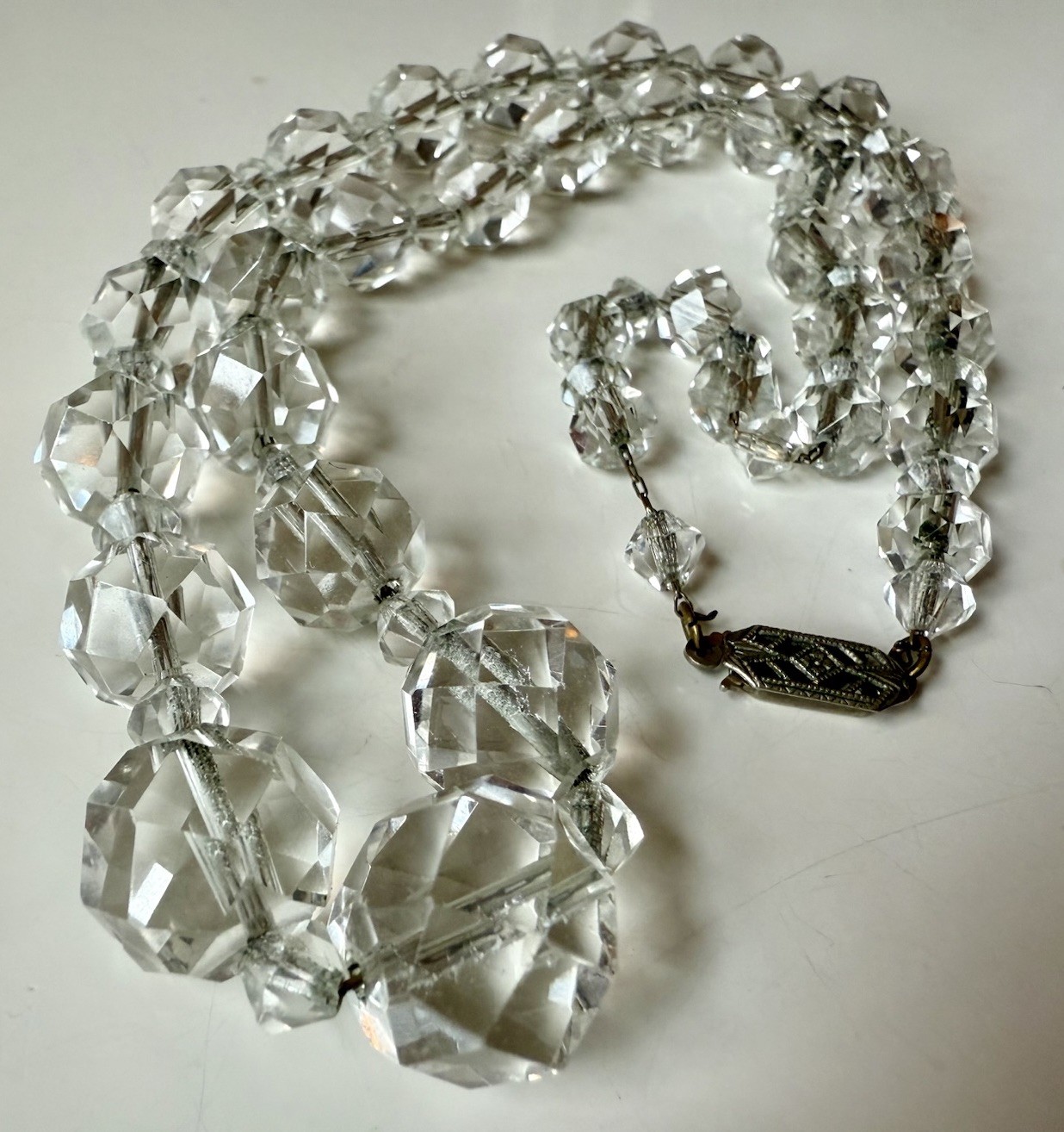 Vintage Deco Faceted Crystal Graduated Bead Necklace LOVELY