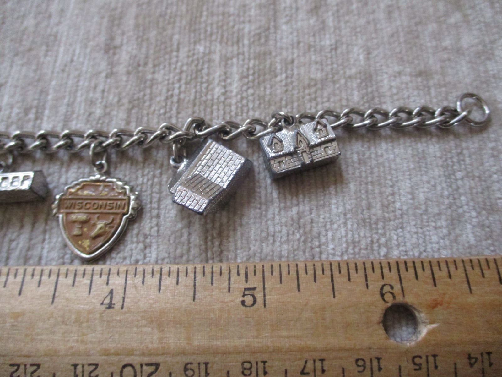 Vintage Silvertone Dangle Bracelet Wisconsin Seal and Buildings